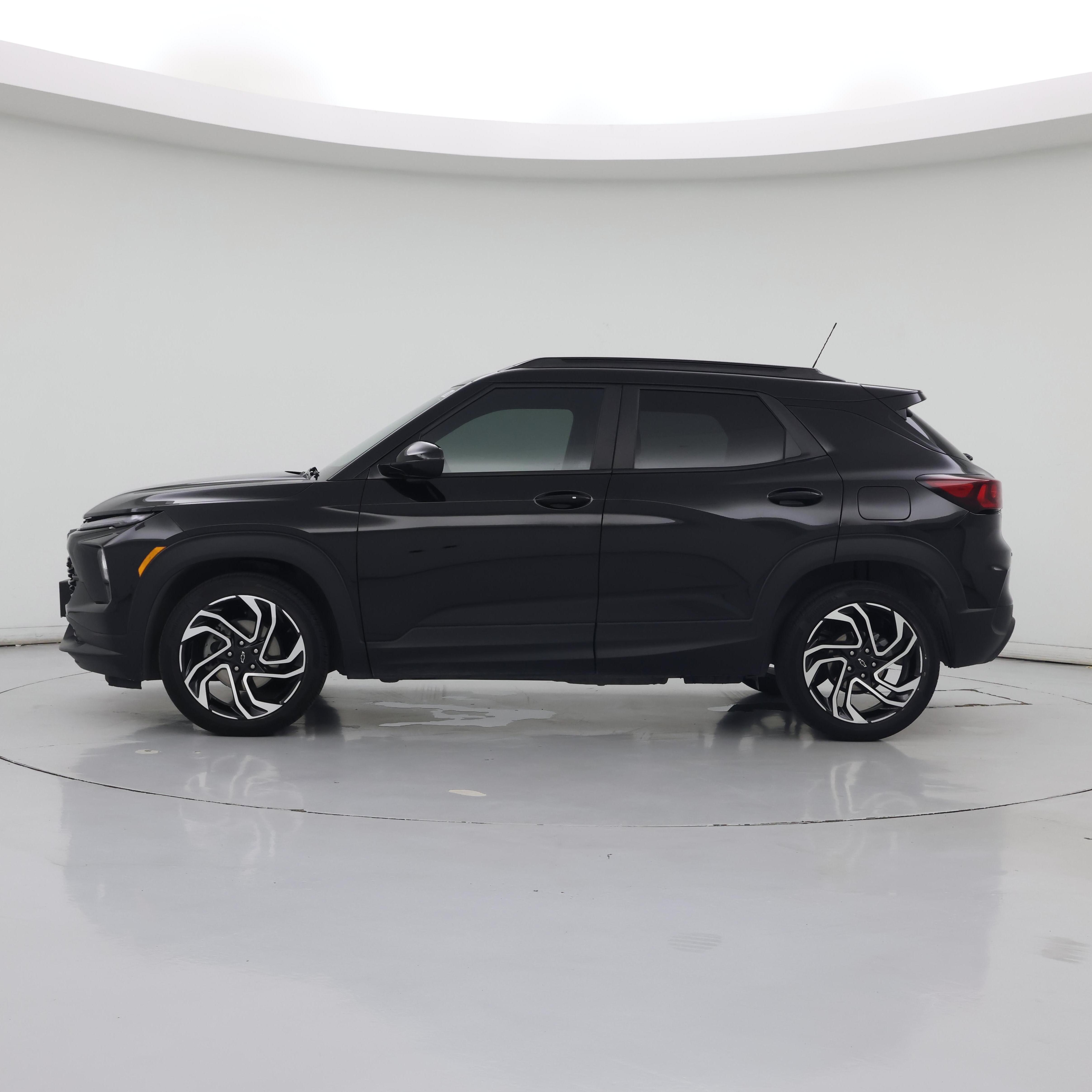 Thumbnail: 2025 Chevrolet TrailBlazer - 3