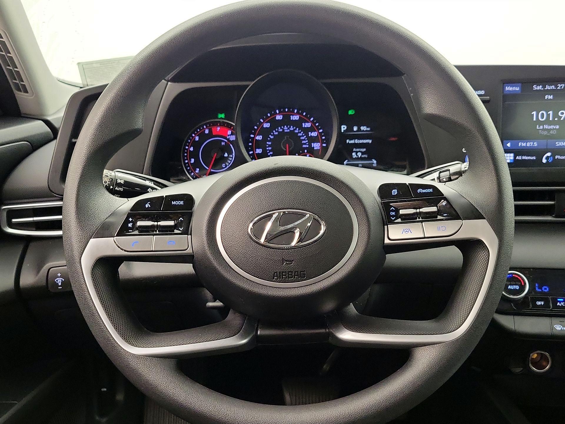 Thumbnail: 2023 Hyundai Elantra - 10