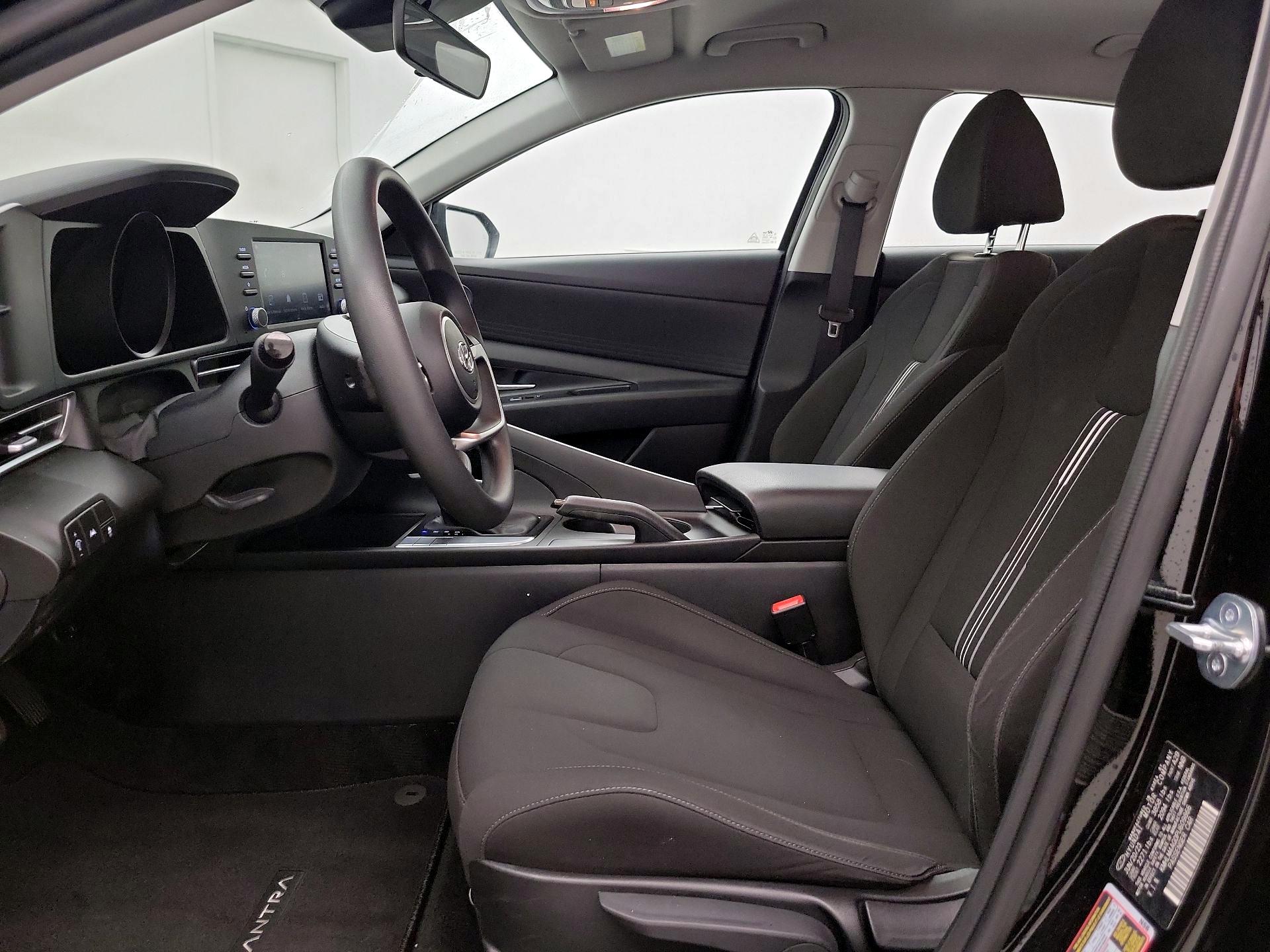 Thumbnail: 2023 Hyundai Elantra - 11