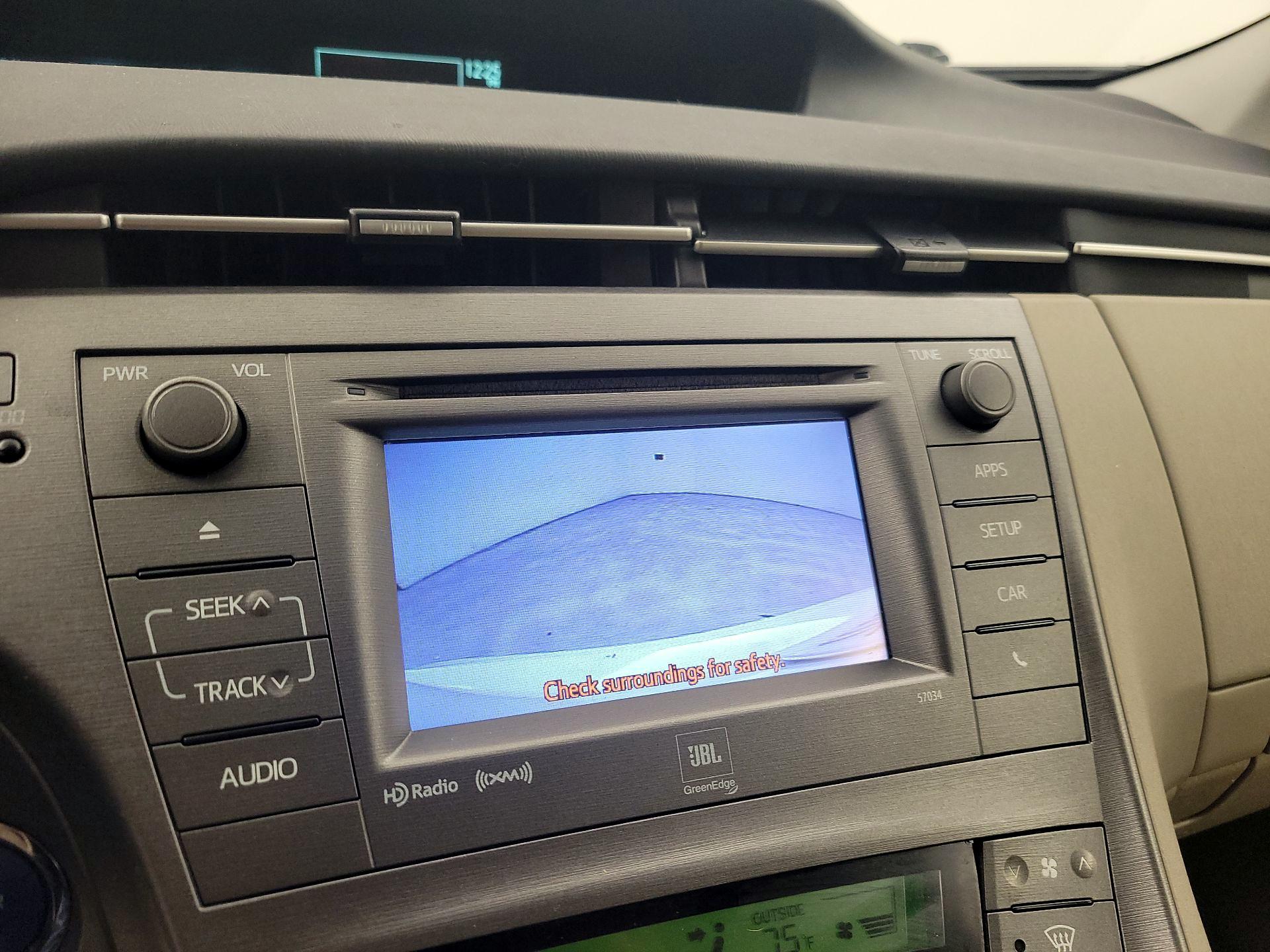 Thumbnail: 2014 Toyota Prius - 14