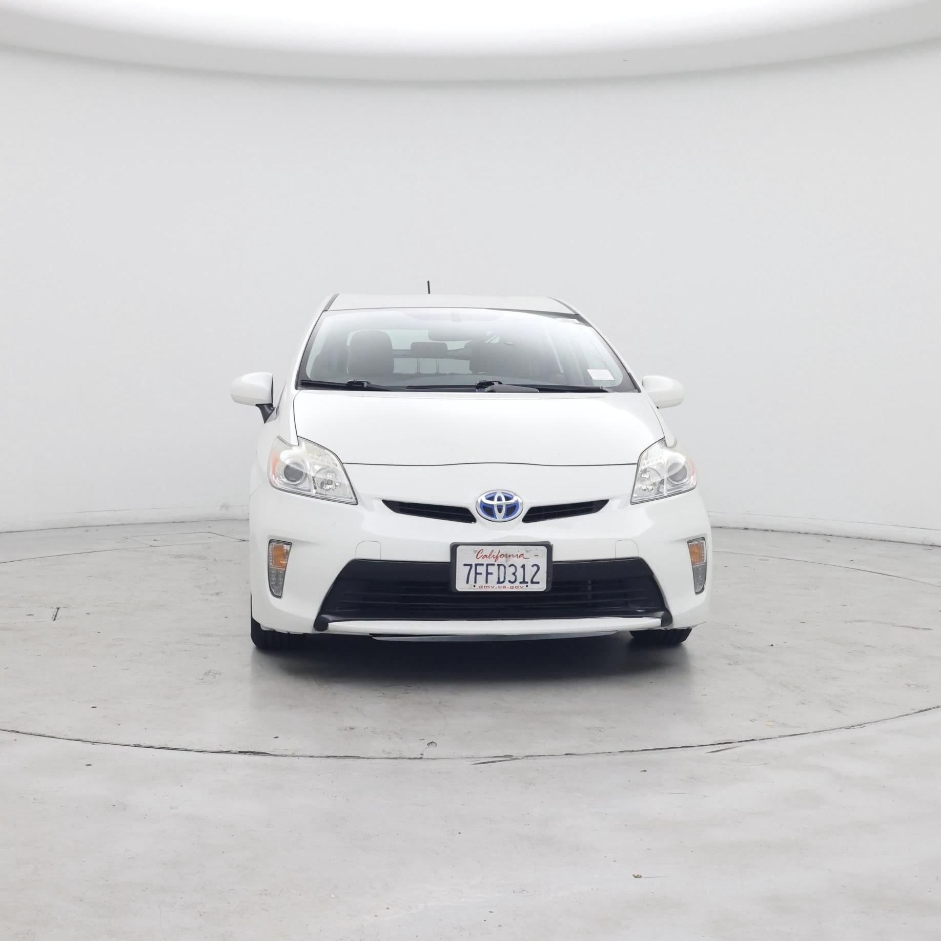 Thumbnail: 2014 Toyota Prius - 5