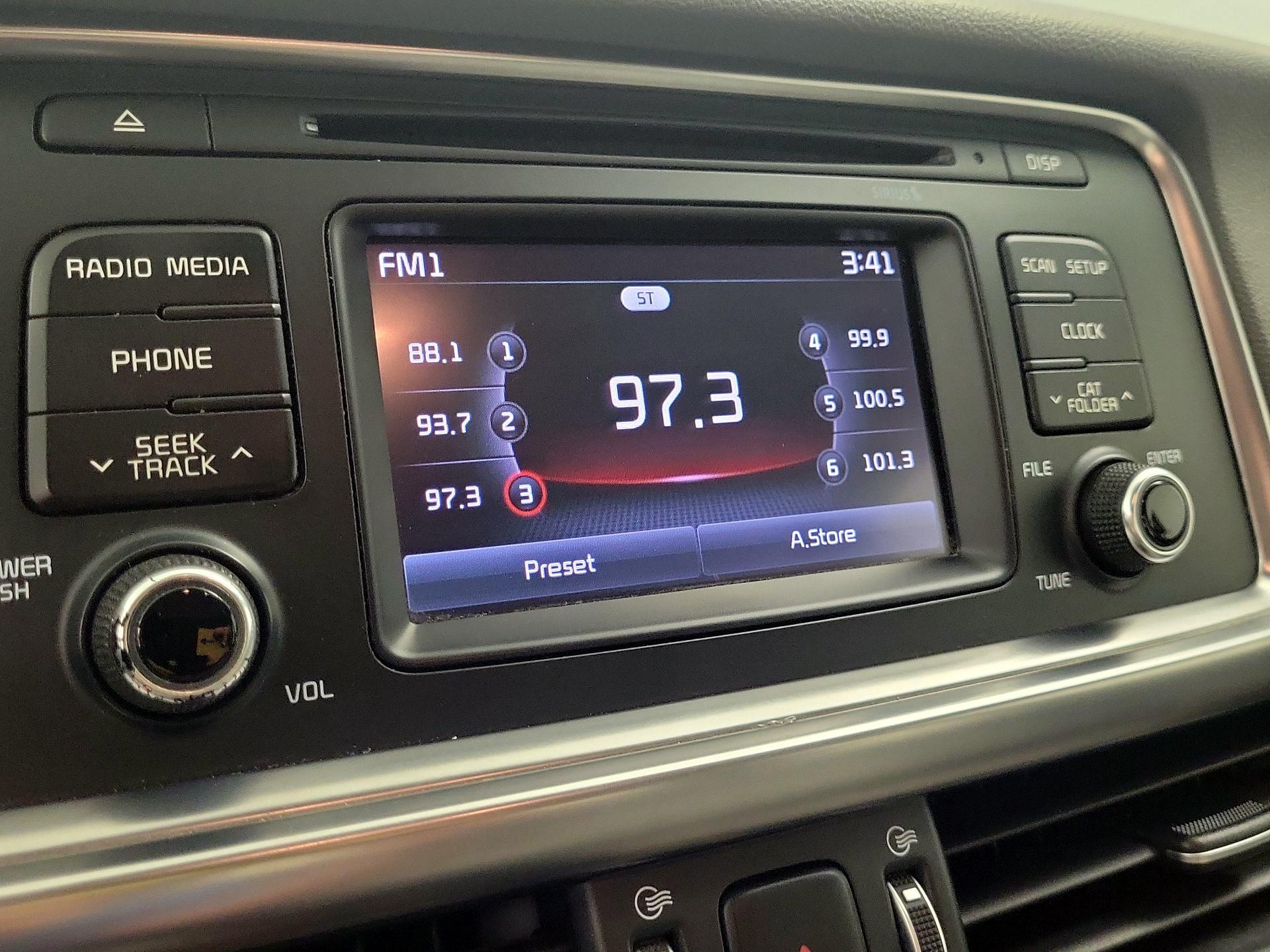 Thumbnail: 2016 Kia Optima - 15
