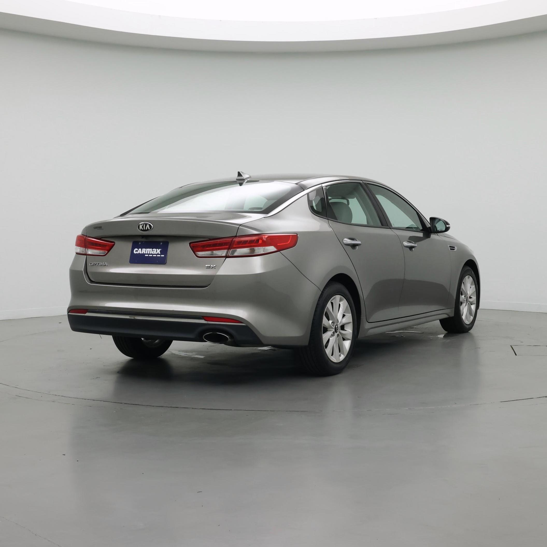 Thumbnail: 2016 Kia Optima - 8
