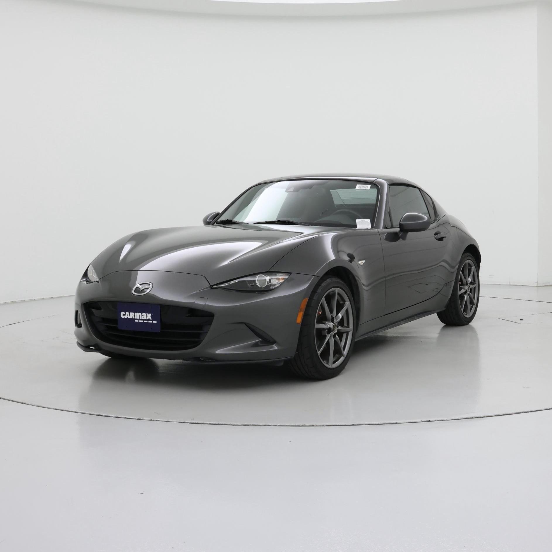 Thumbnail: 2017 Mazda MX-5 Miata - 4
