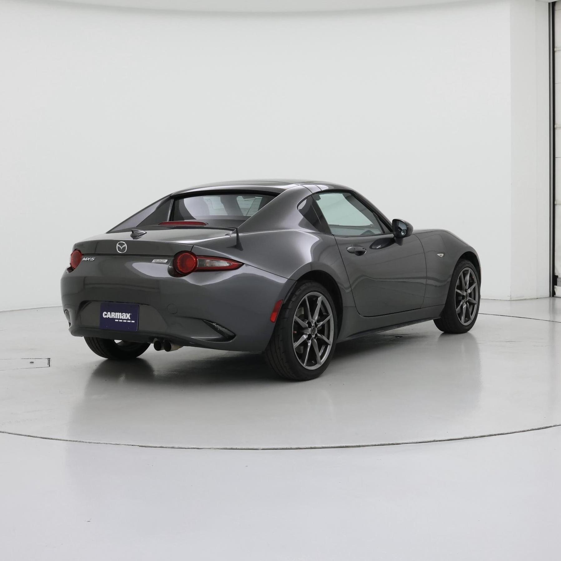 Thumbnail: 2017 Mazda MX-5 Miata - 8