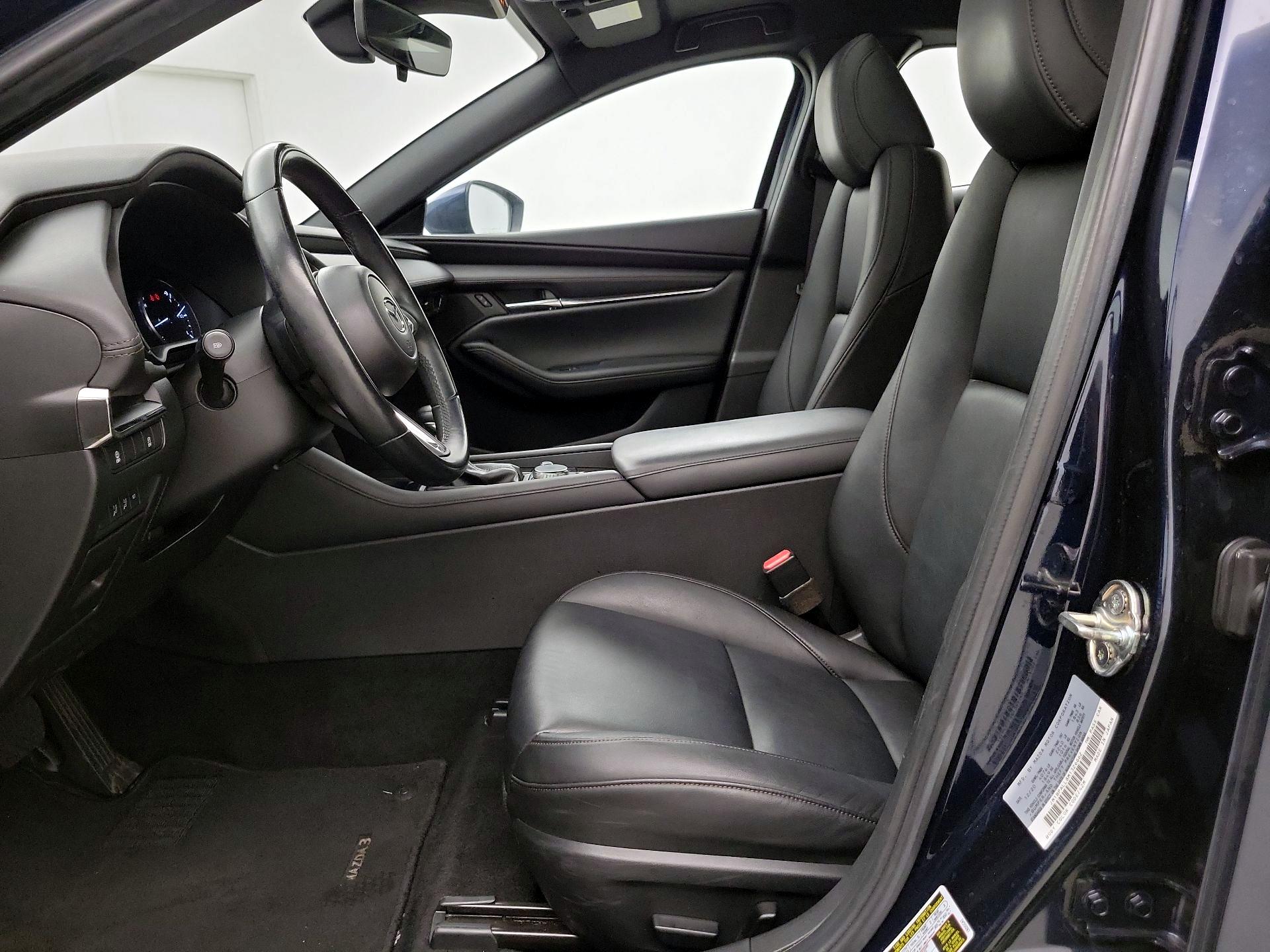 Thumbnail: 2021 Mazda Mazda3 - 11