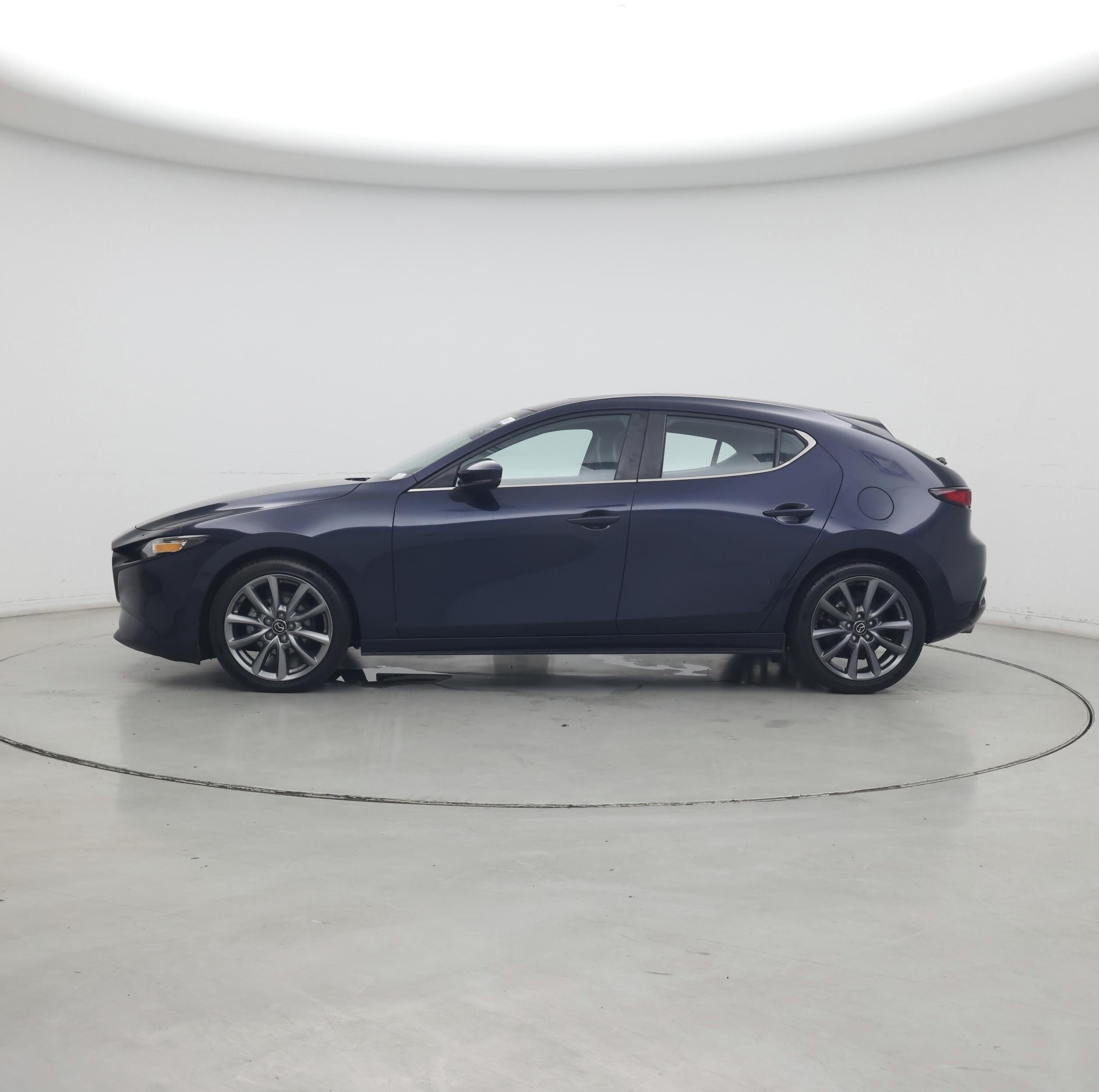 Thumbnail: 2021 Mazda Mazda3 - 3