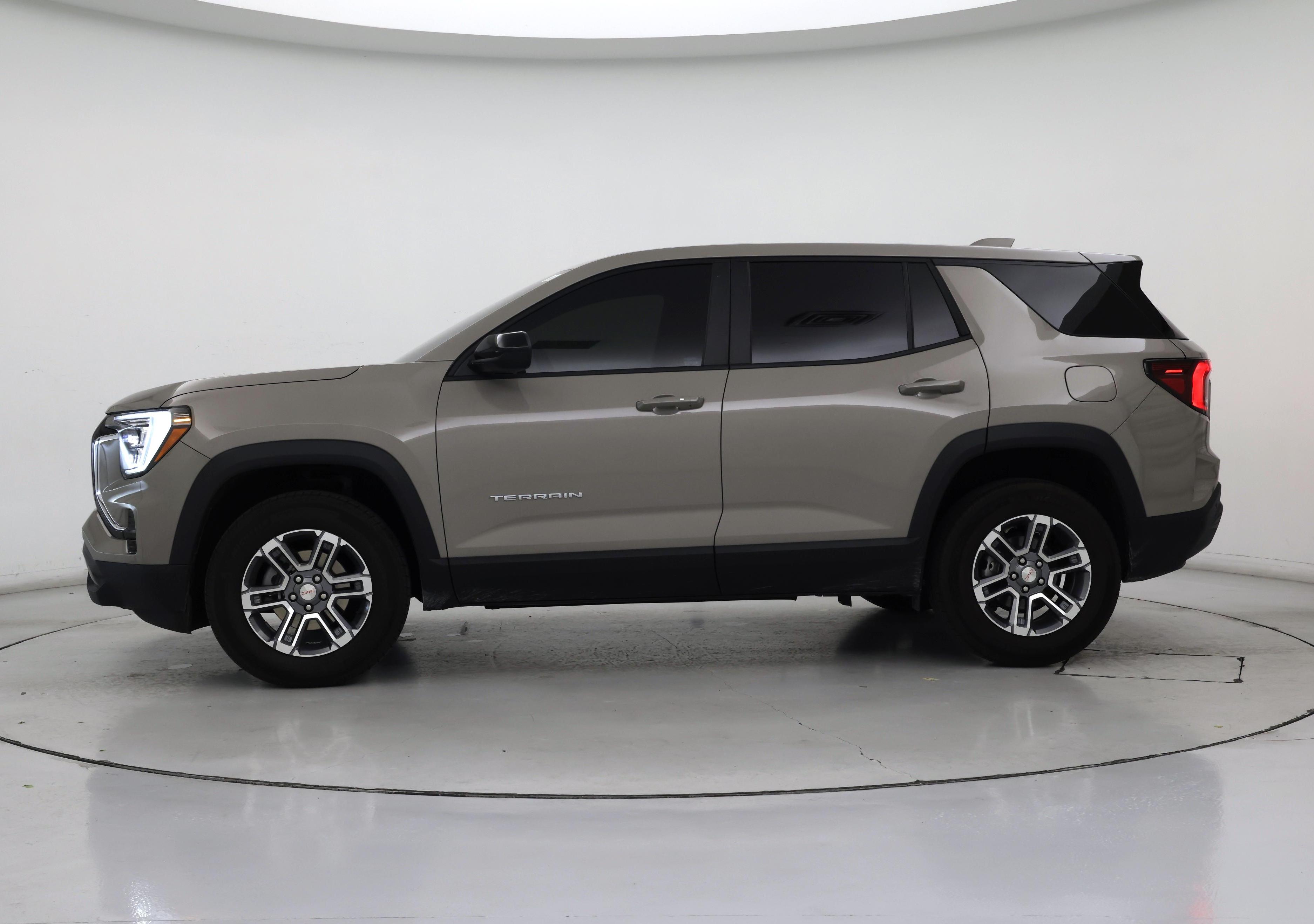 Thumbnail: 2025 GMC Terrain - 3