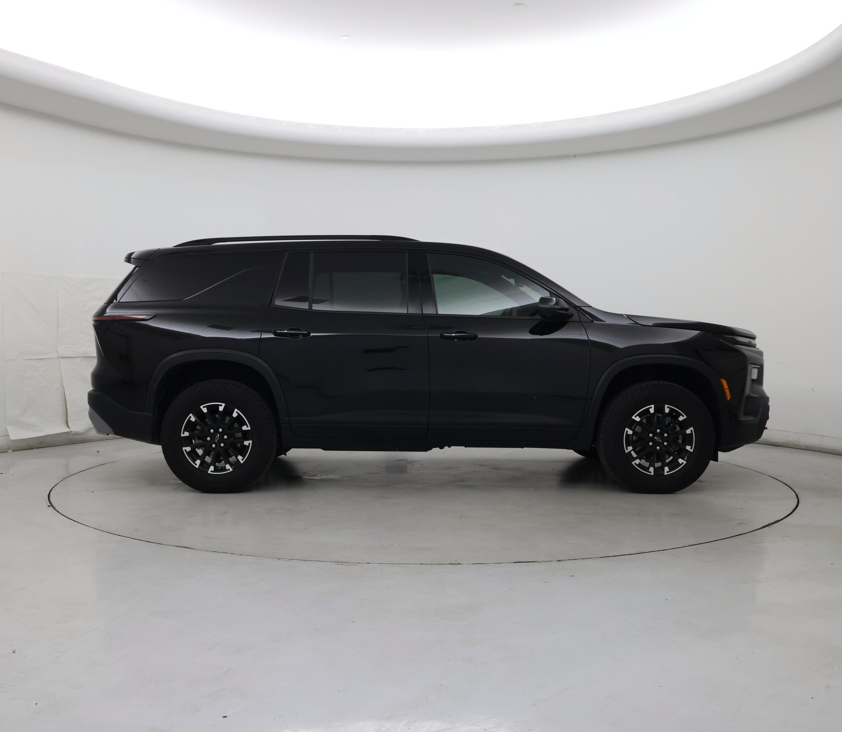 Thumbnail: 2026 Chevrolet Traverse - 7