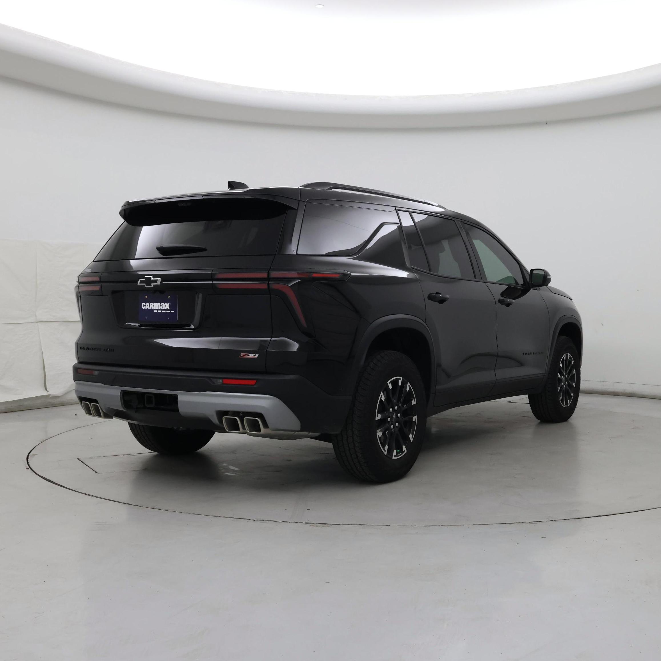 Thumbnail: 2026 Chevrolet Traverse - 8