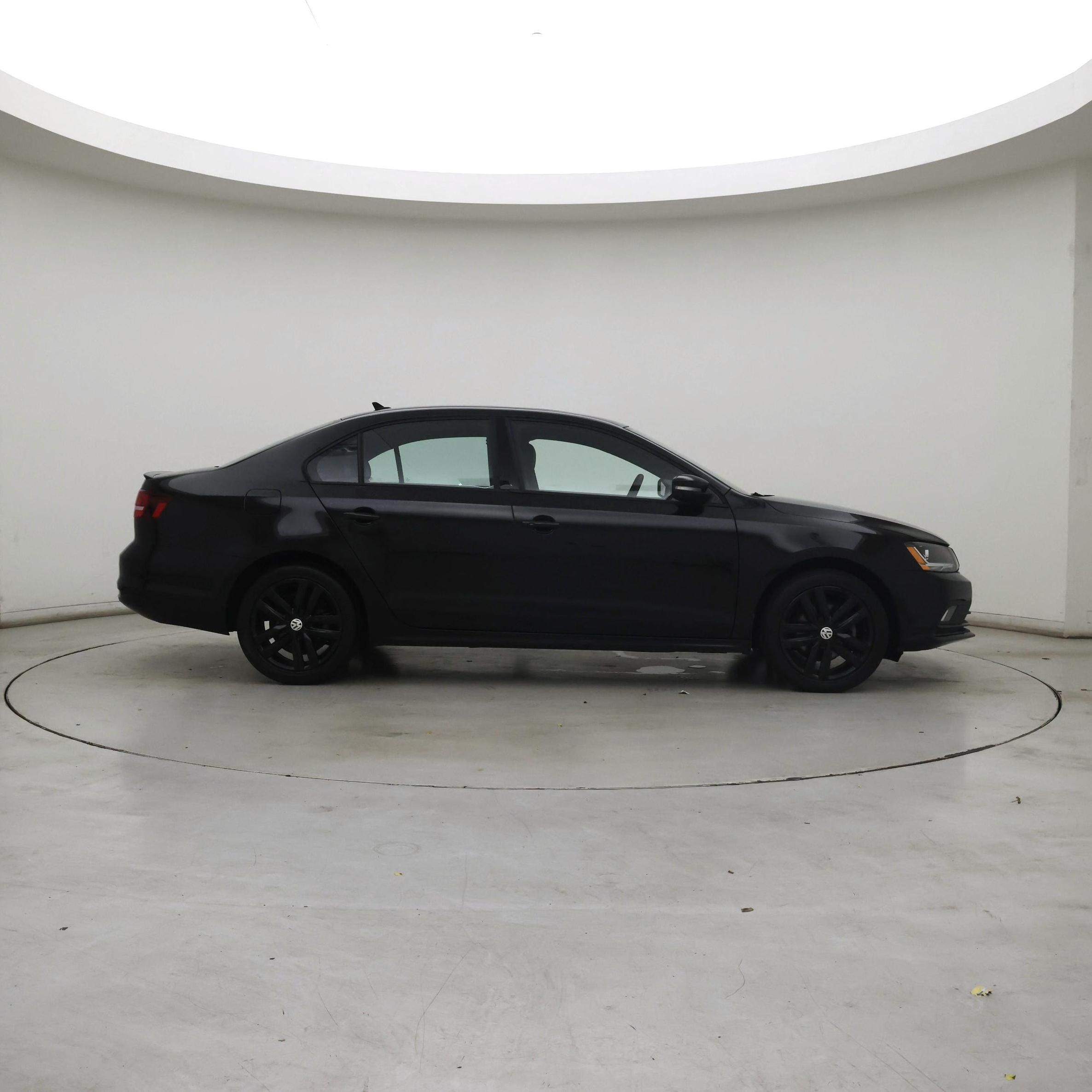 Thumbnail: 2018 Volkswagen Jetta - 7