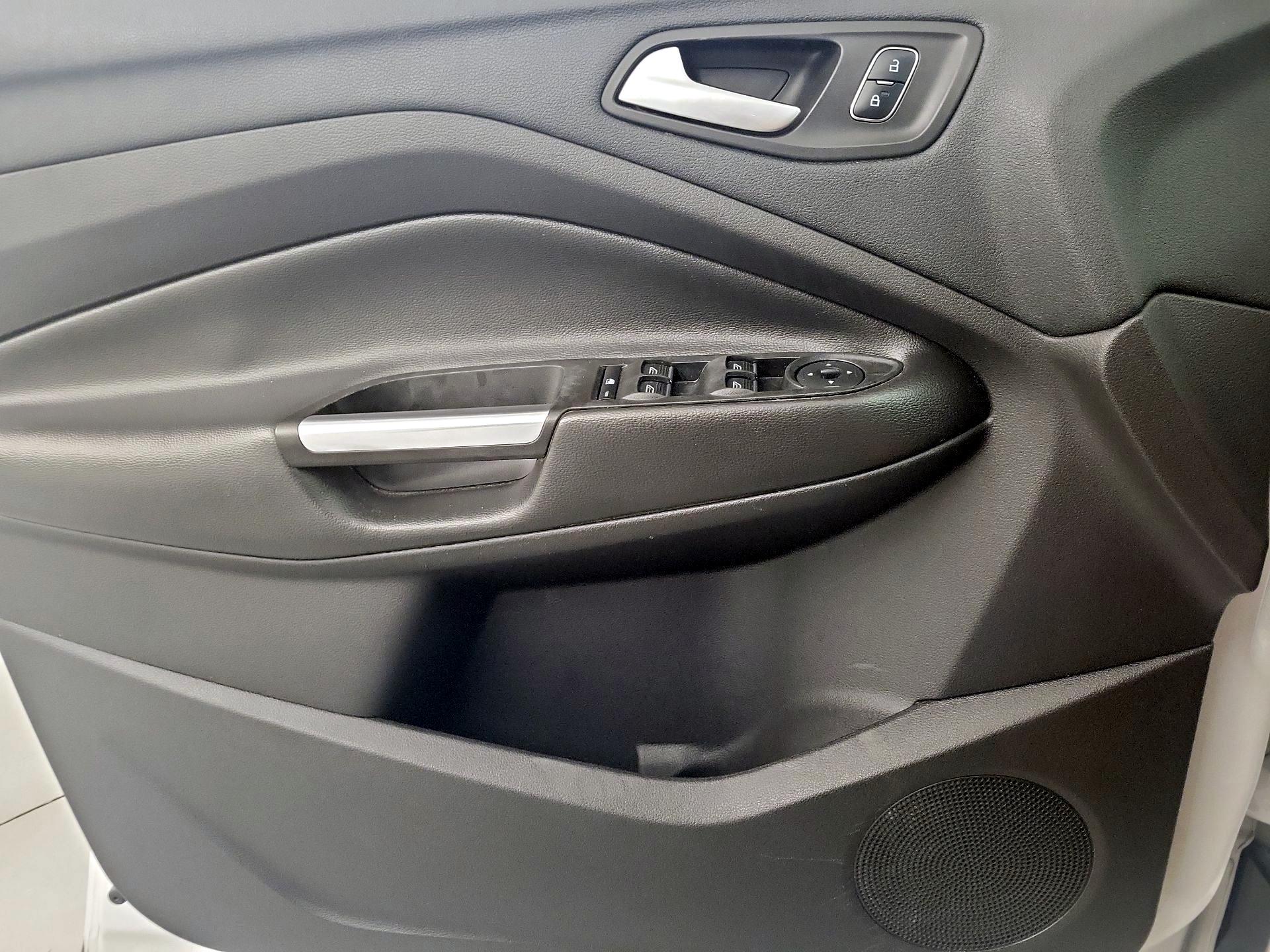 Thumbnail: 2017 Ford Escape - 12