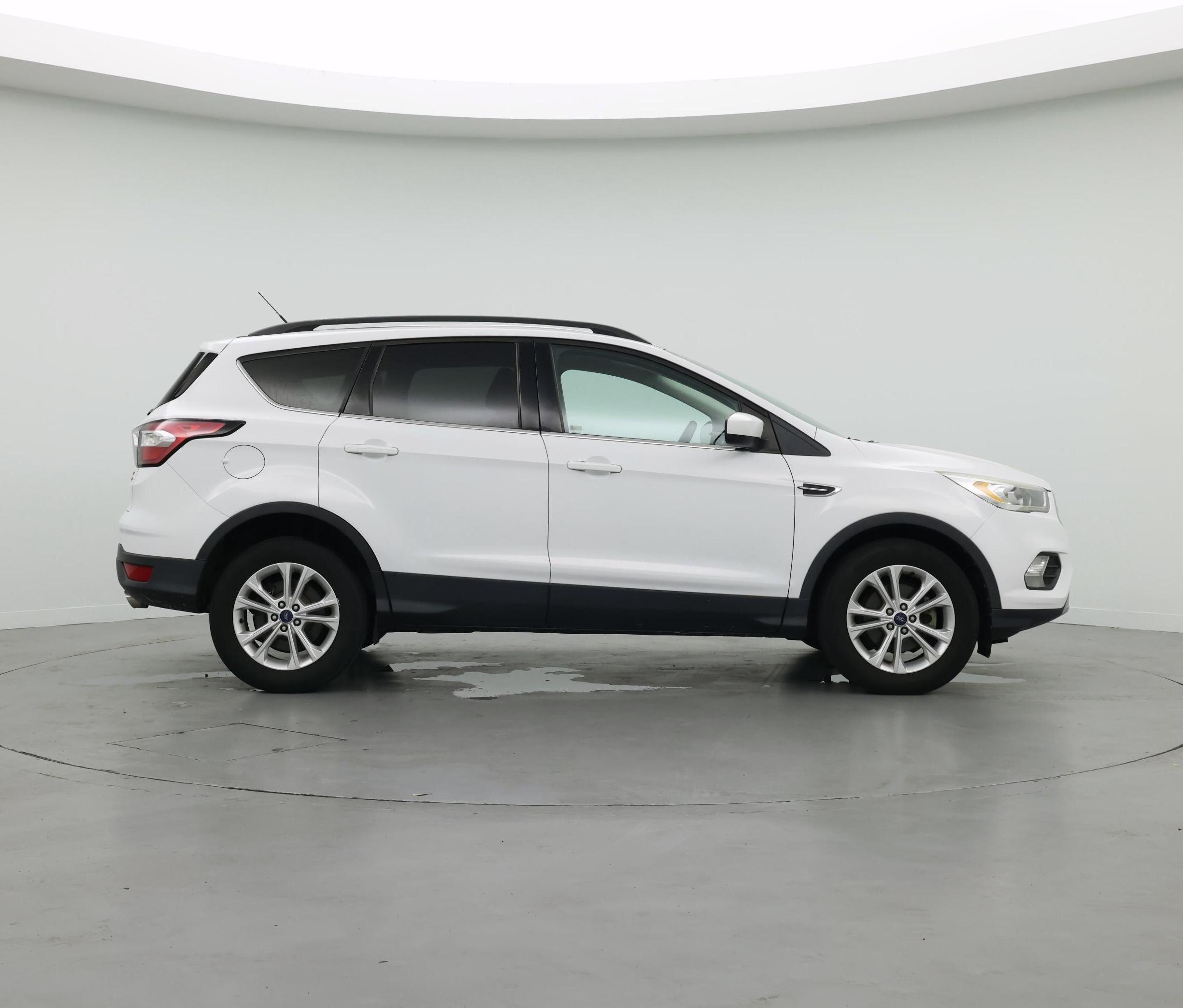 Thumbnail: 2017 Ford Escape - 7