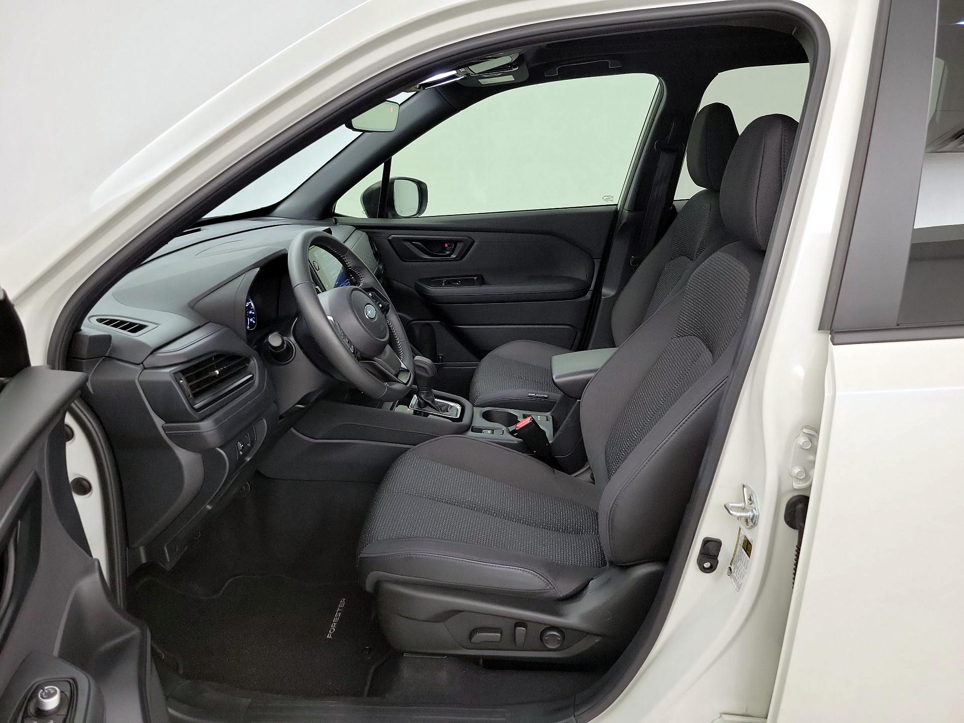 Thumbnail: 2025 Subaru Forester - 11