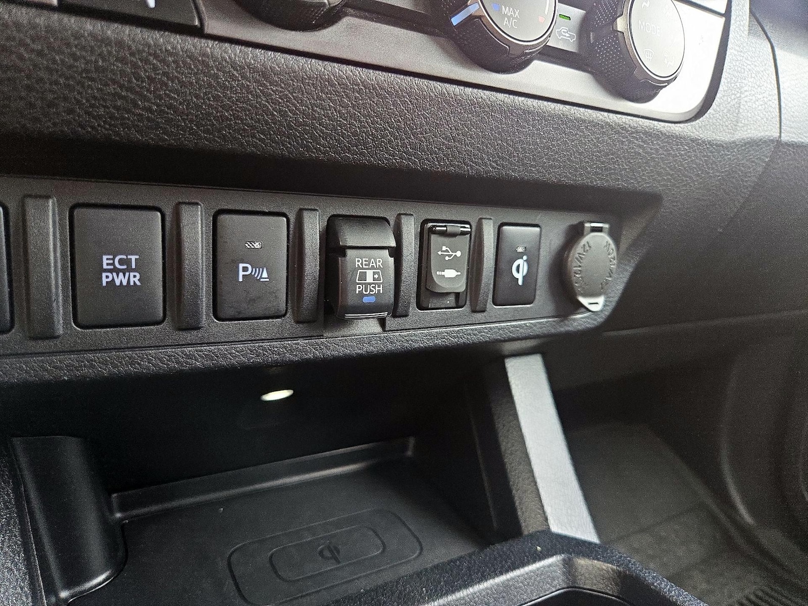 2019 Toyota Tacoma TRD Sport - Photo 20