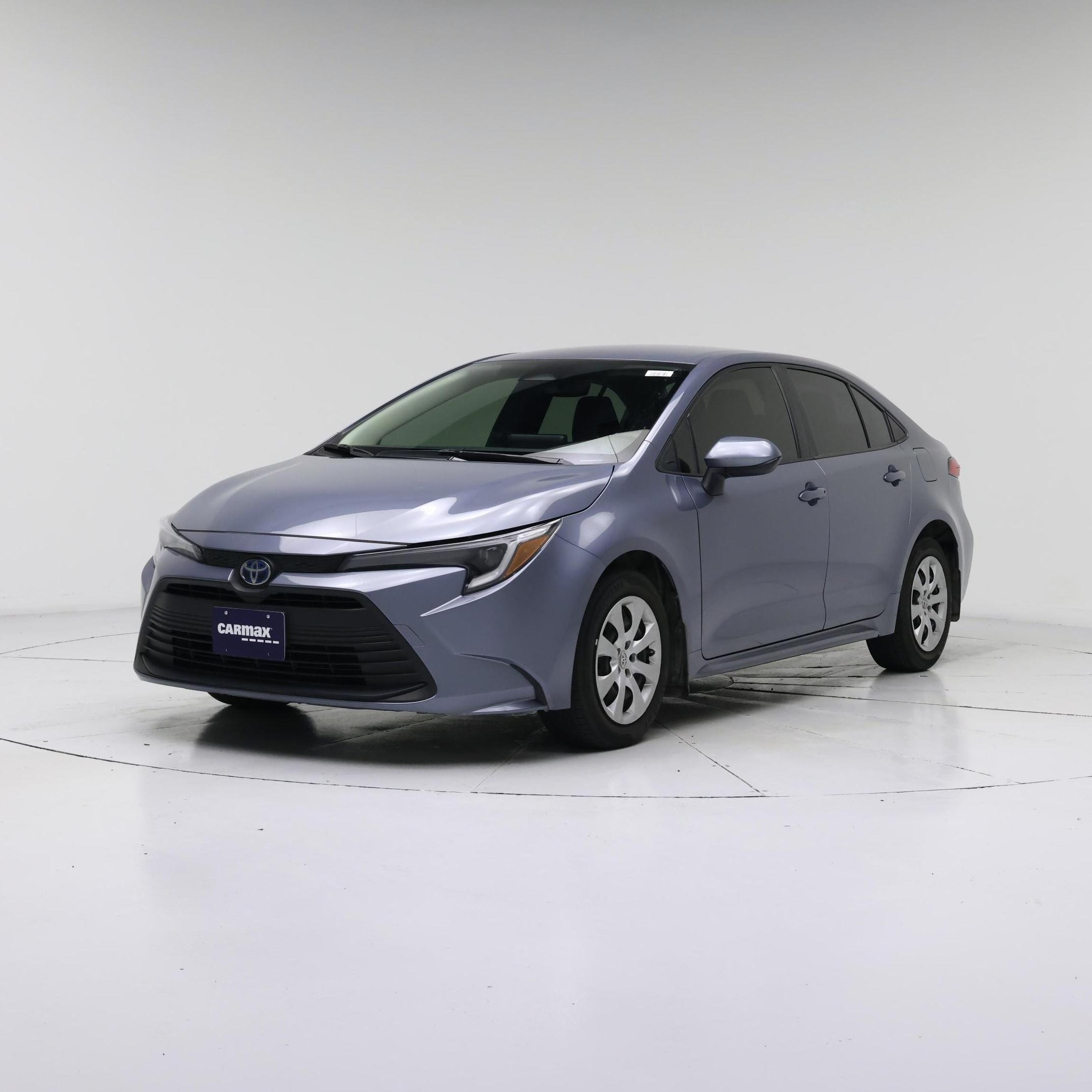 Thumbnail: 2023 Toyota Corolla - 4