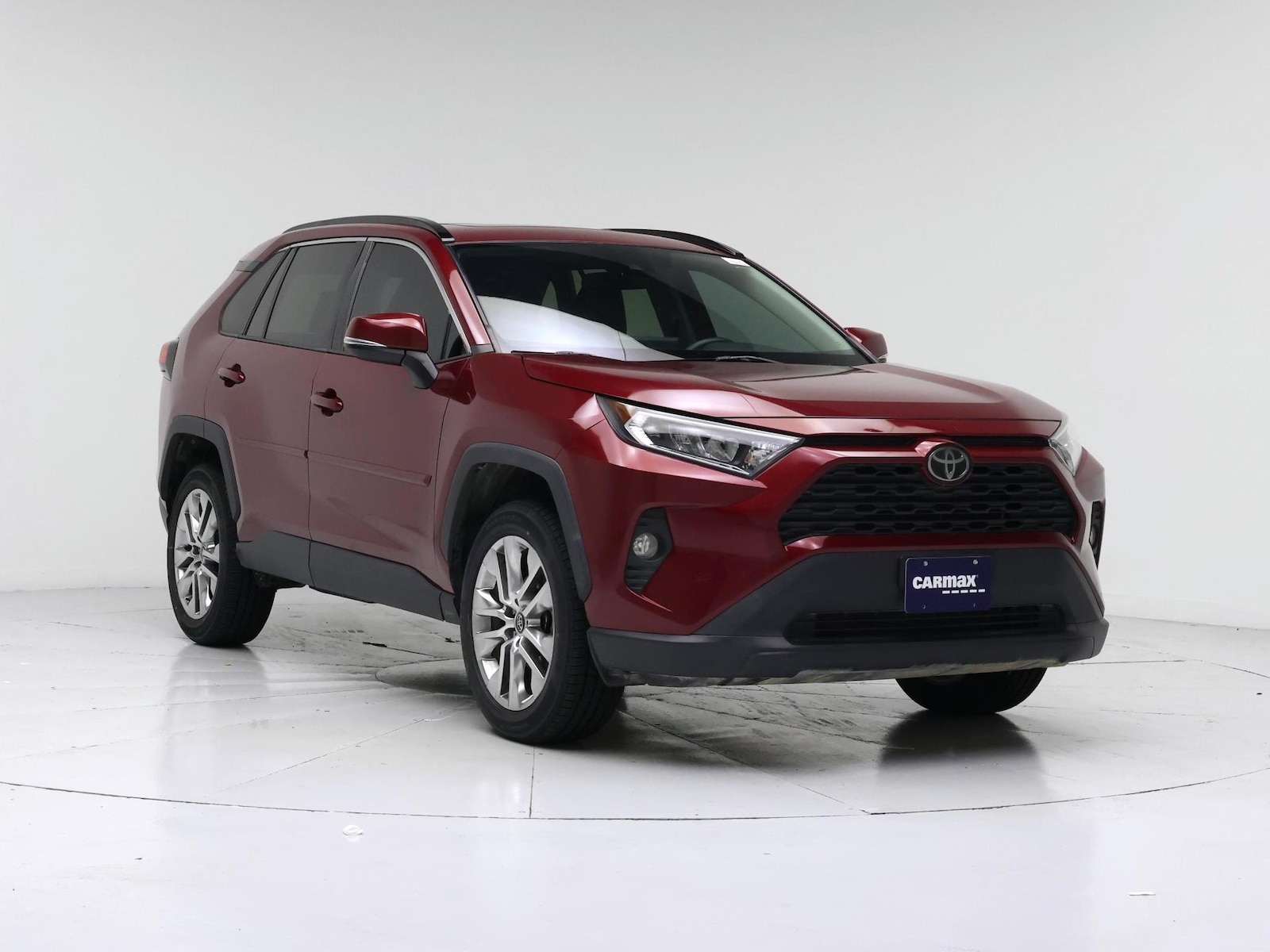 2020 Toyota RAV4 XLE Premium - Photo 2