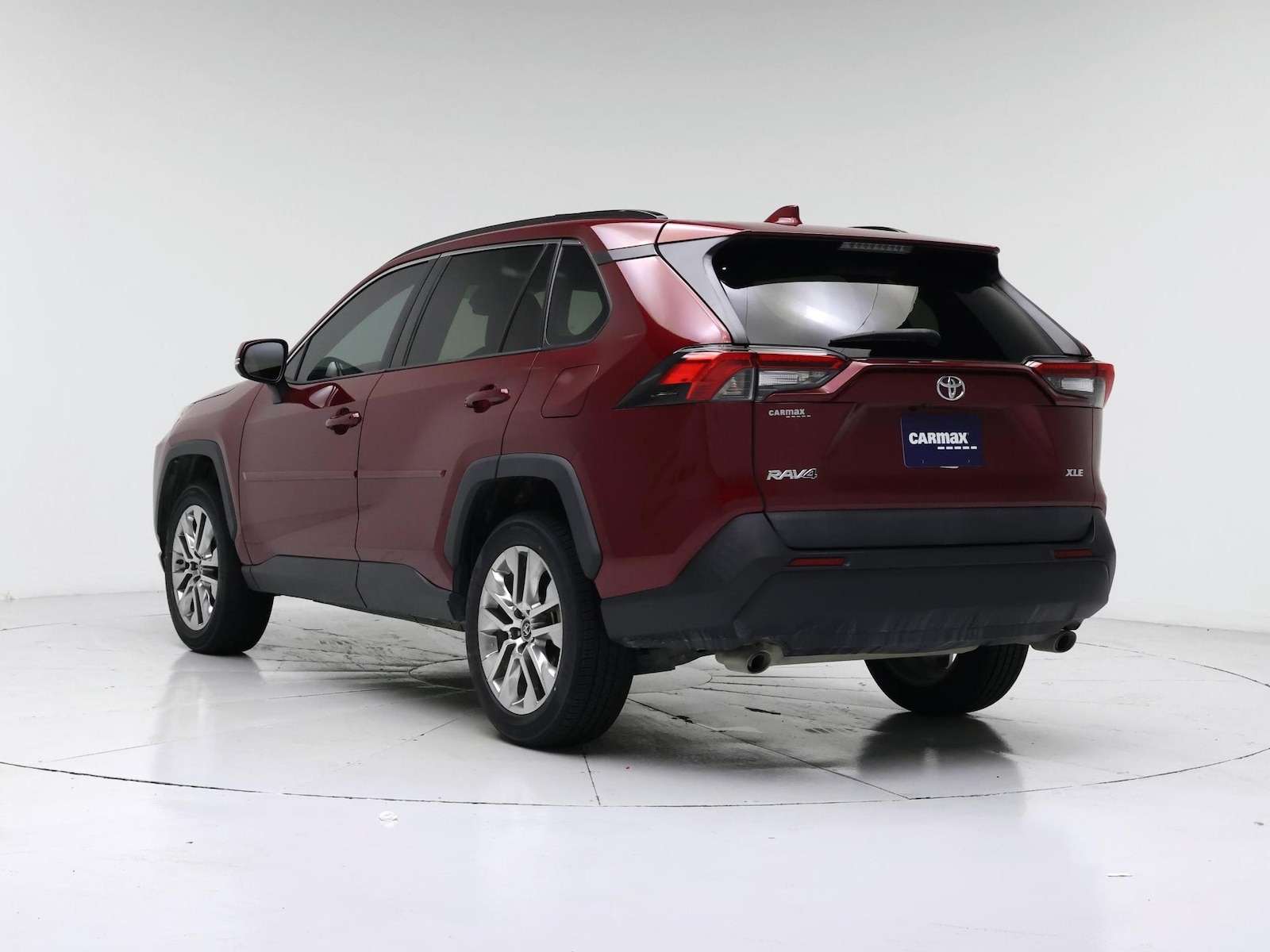 2020 Toyota RAV4 XLE Premium - Photo 3