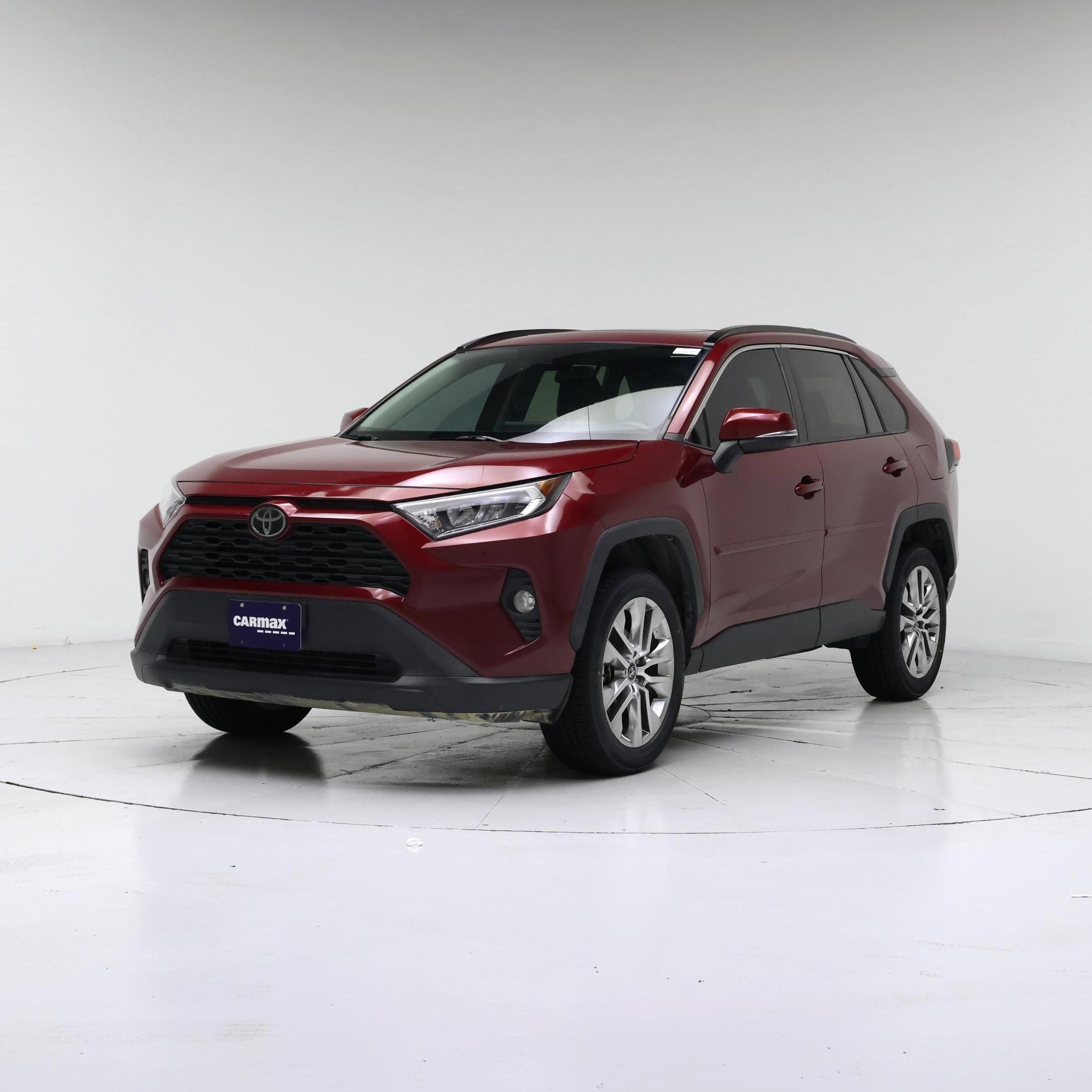 Thumbnail: 2020 Toyota RAV4 - 4