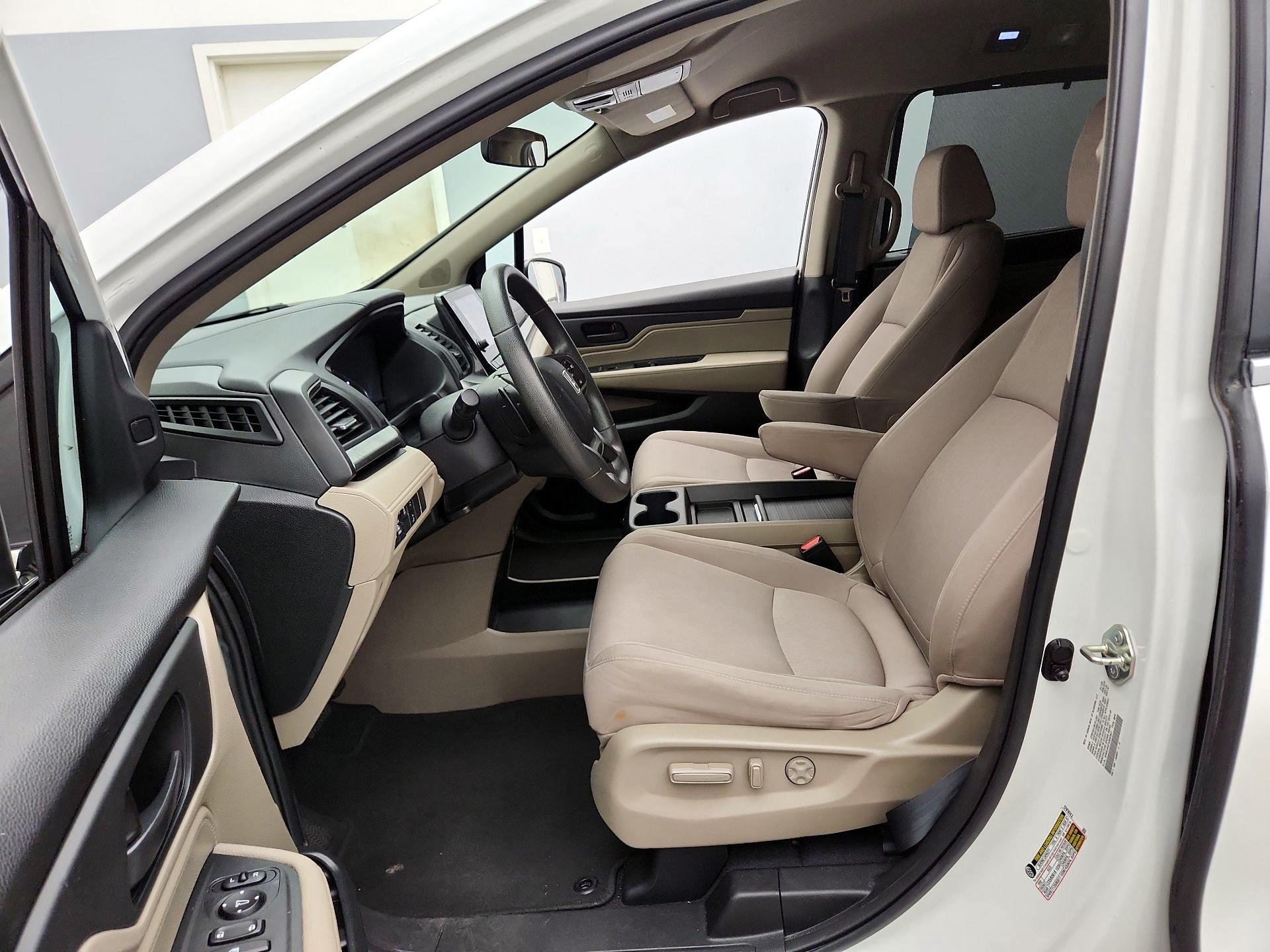 Thumbnail: 2020 Honda Odyssey - 11