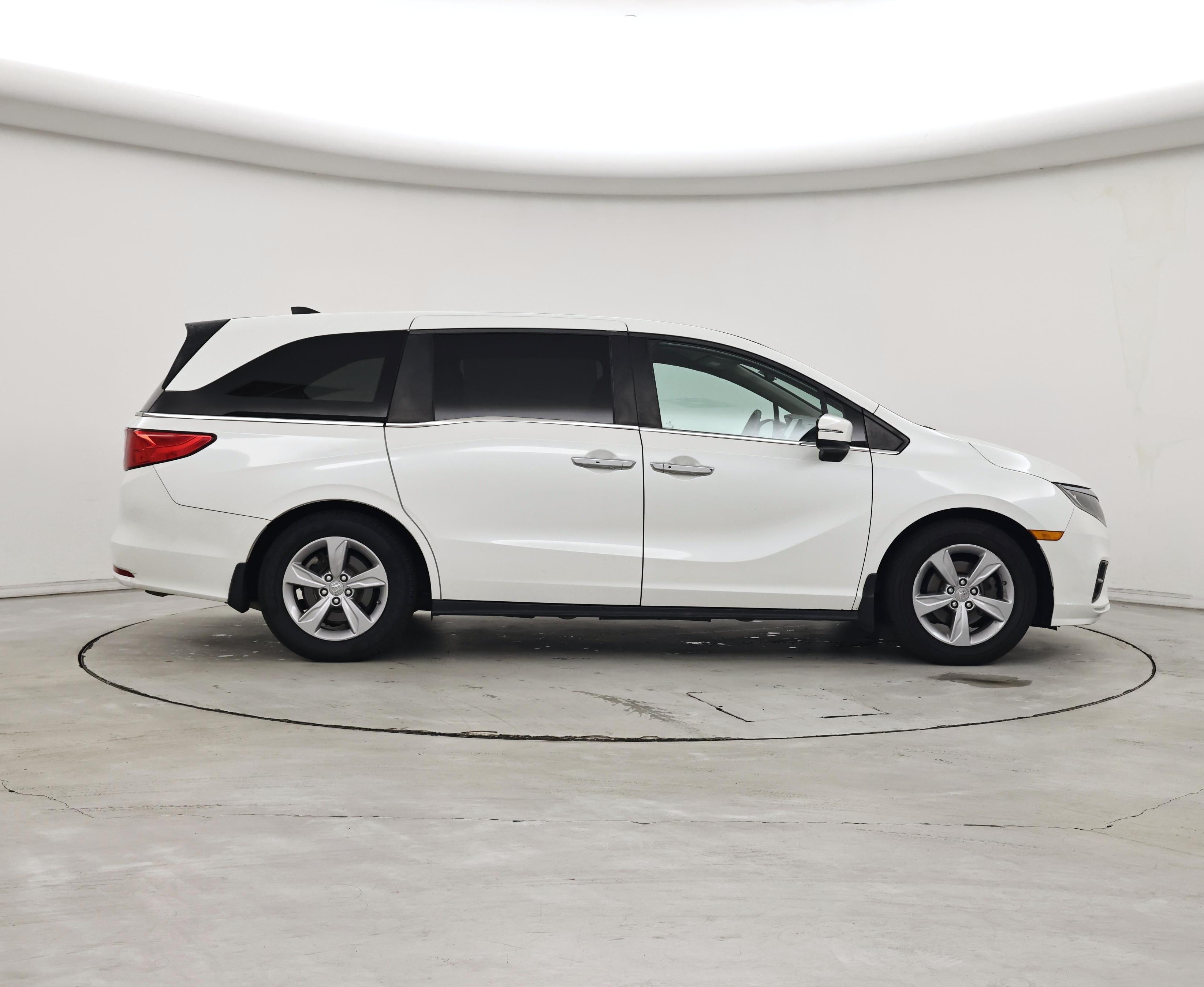 Thumbnail: 2020 Honda Odyssey - 7