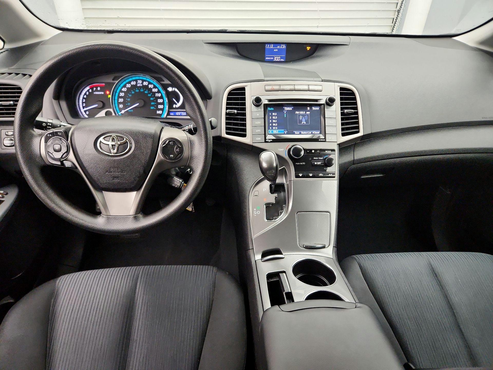 Thumbnail: 2015 Toyota Venza - 9