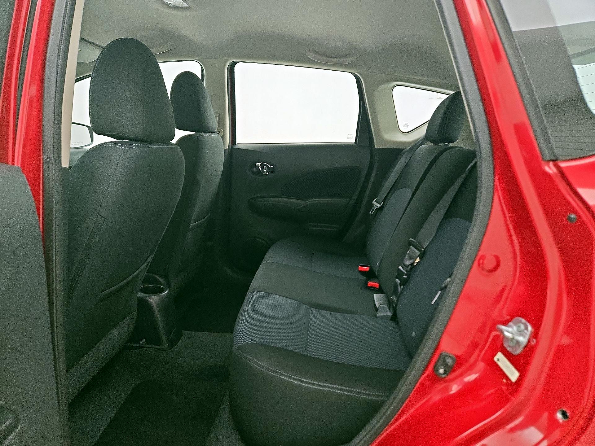 Thumbnail: 2015 Nissan Versa Note - 18
