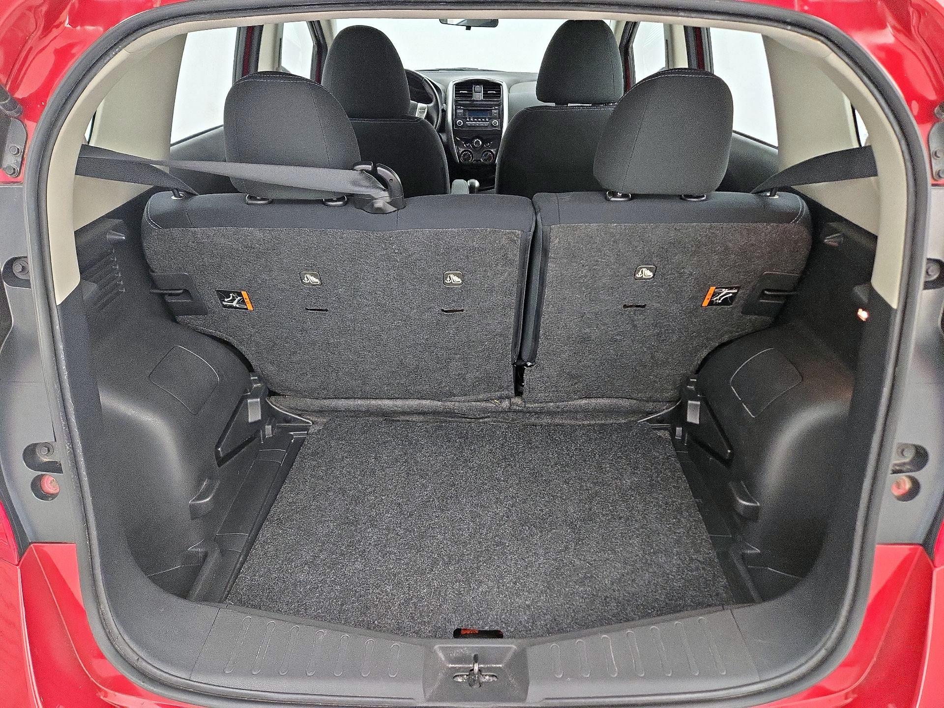 Thumbnail: 2015 Nissan Versa Note - 19