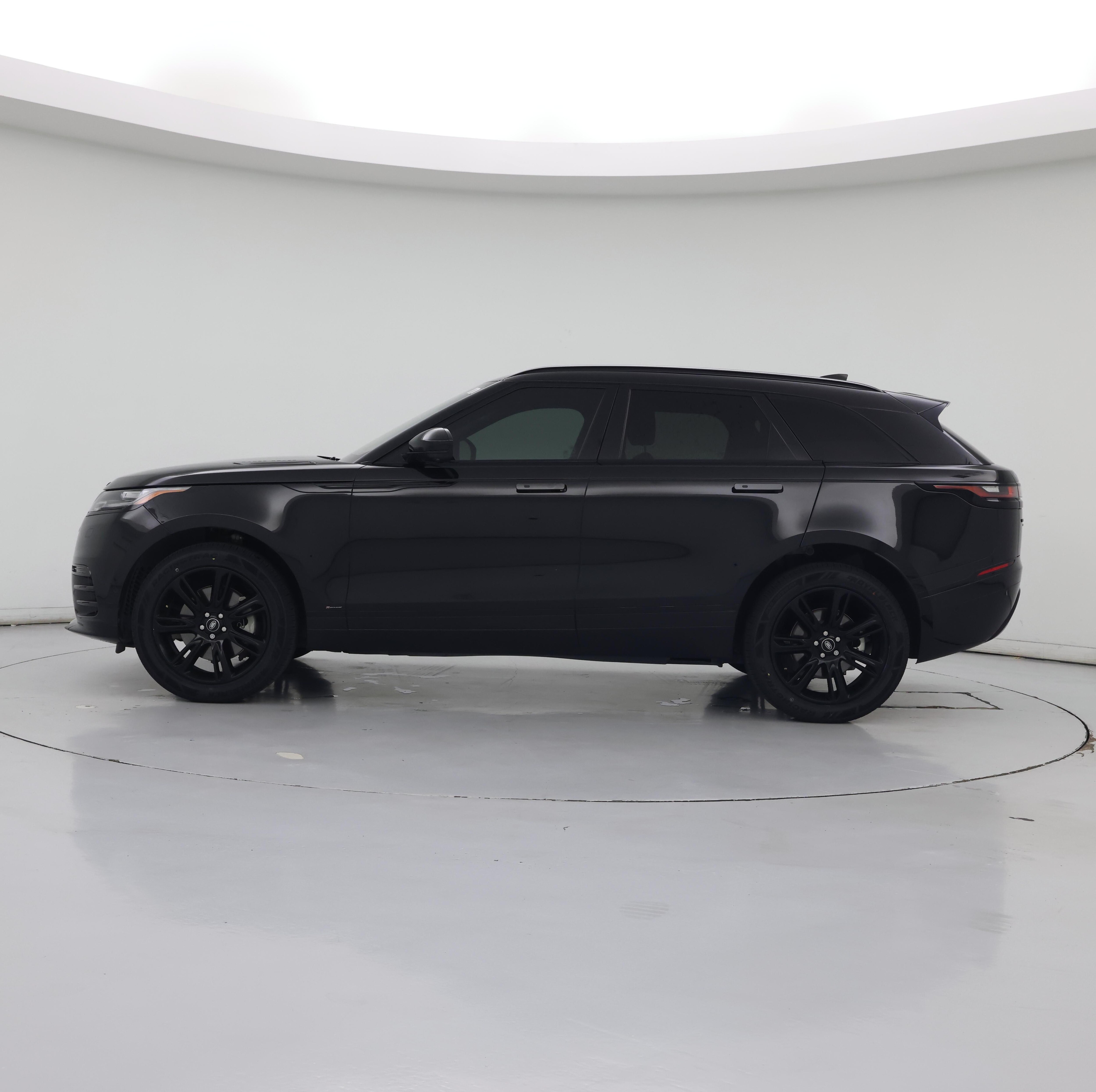 Thumbnail: 2021 Land Rover Range Rover Velar - 3