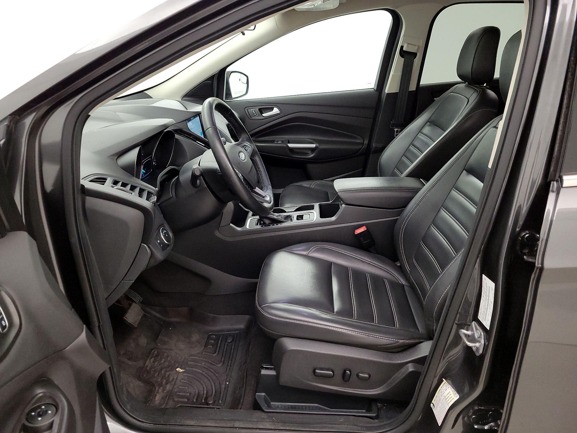 Thumbnail: 2019 Ford Escape - 11