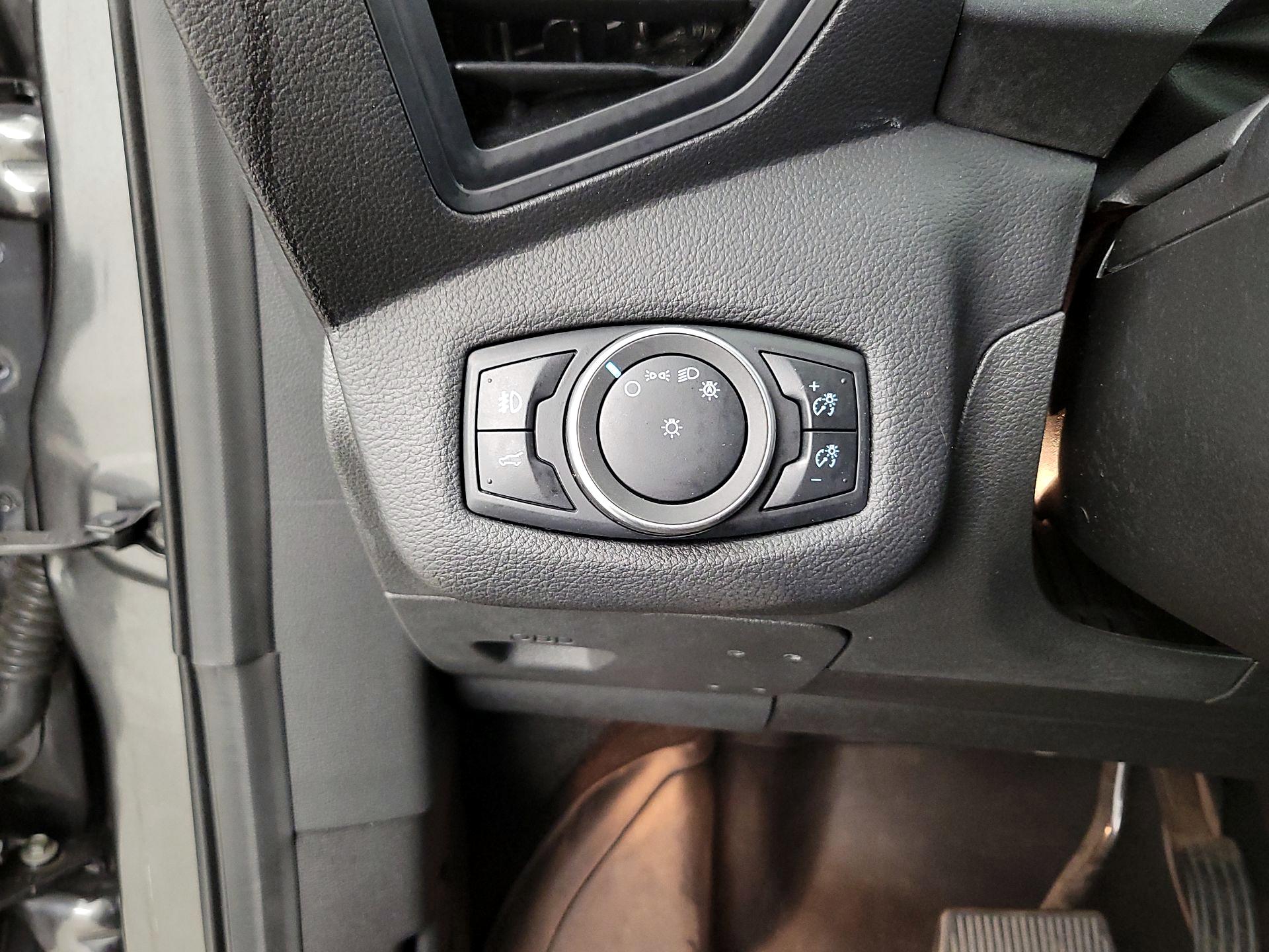 Thumbnail: 2019 Ford Escape - 13