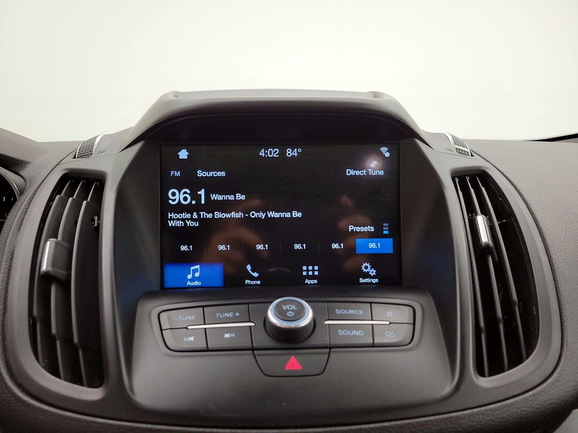 Thumbnail: 2019 Ford Escape - 15