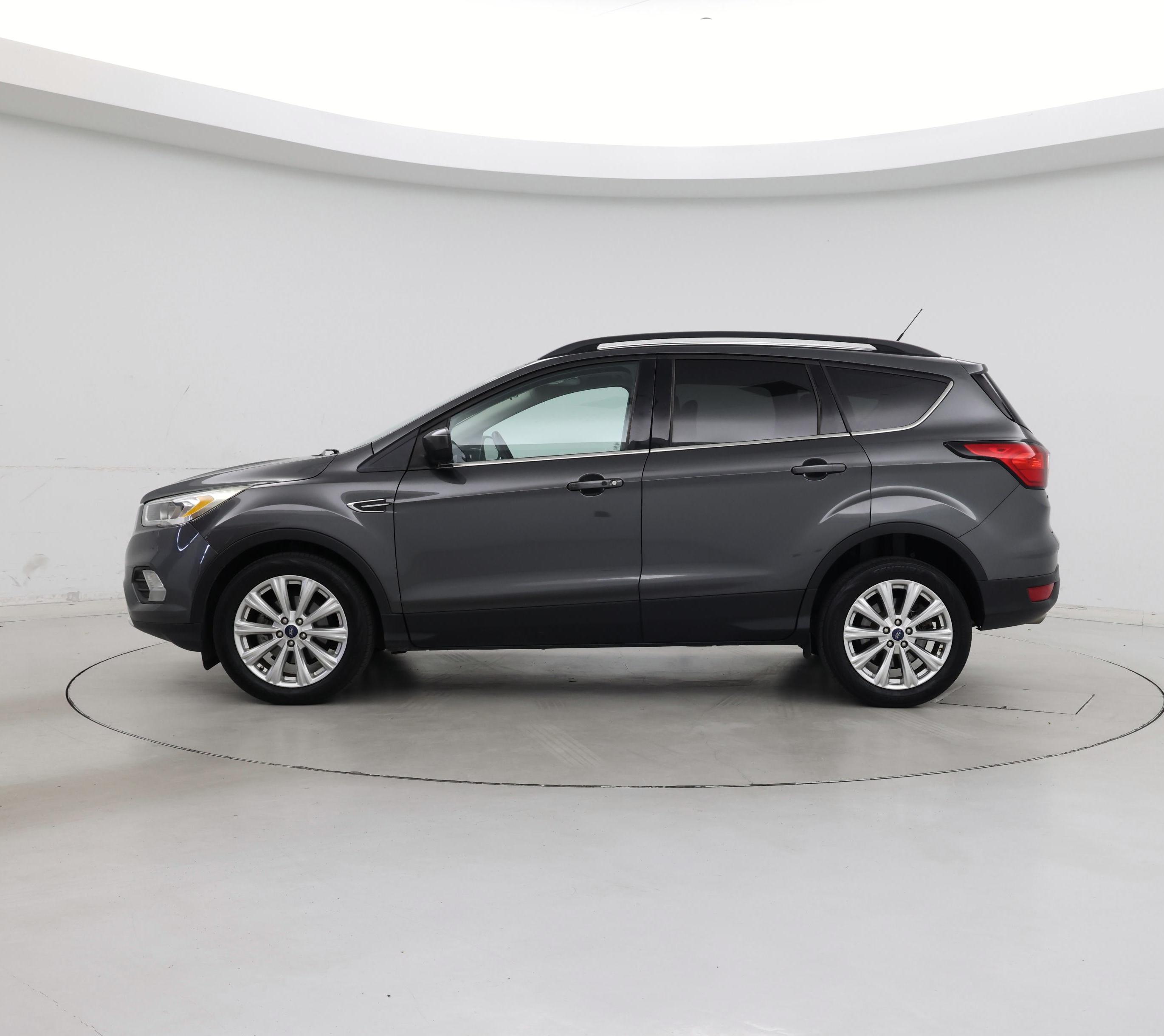 Thumbnail: 2019 Ford Escape - 3