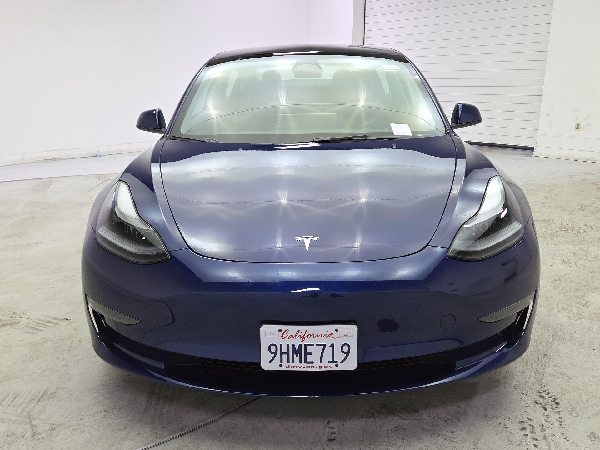 Thumbnail: 2023 Tesla Model 3 - 2