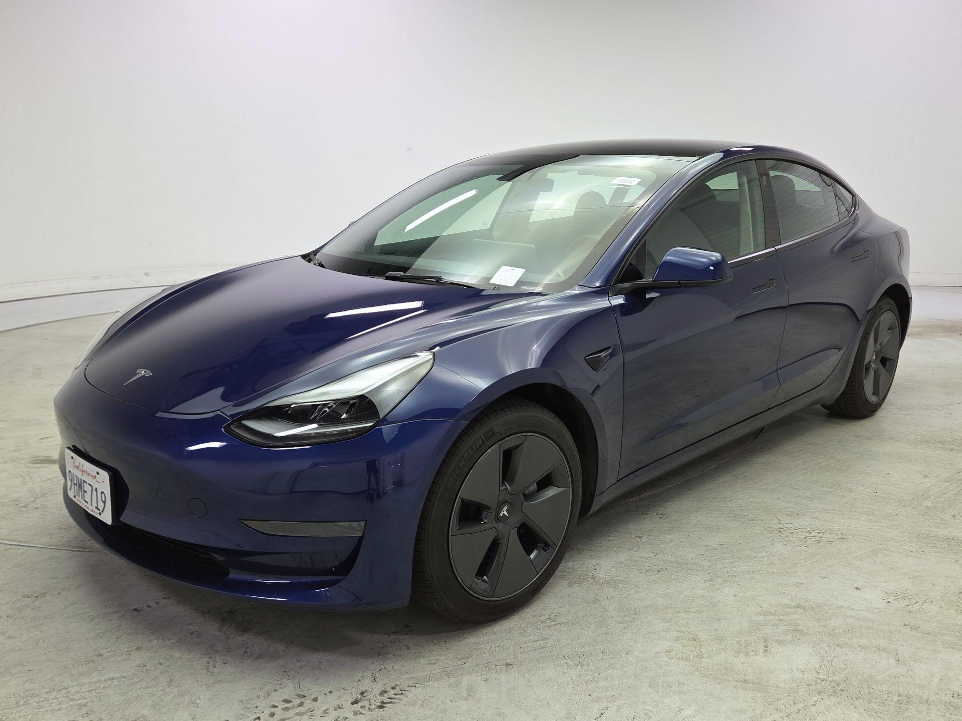 Thumbnail: 2023 Tesla Model 3 - 3