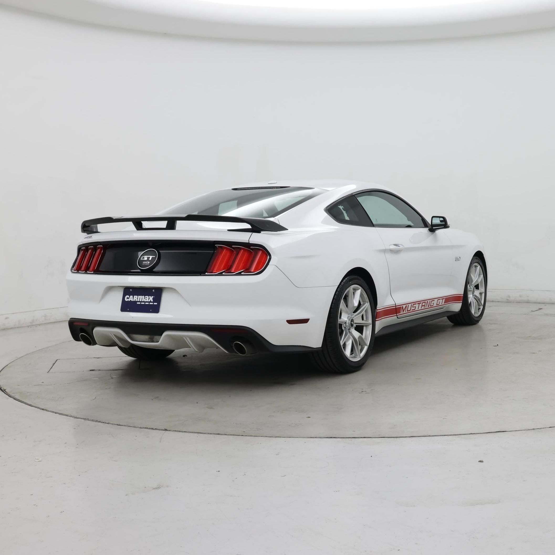 Thumbnail: 2015 Ford Mustang - 8