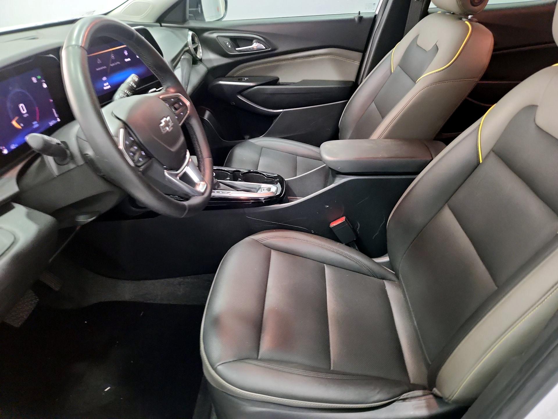 Thumbnail: 2025 Chevrolet Trax - 11