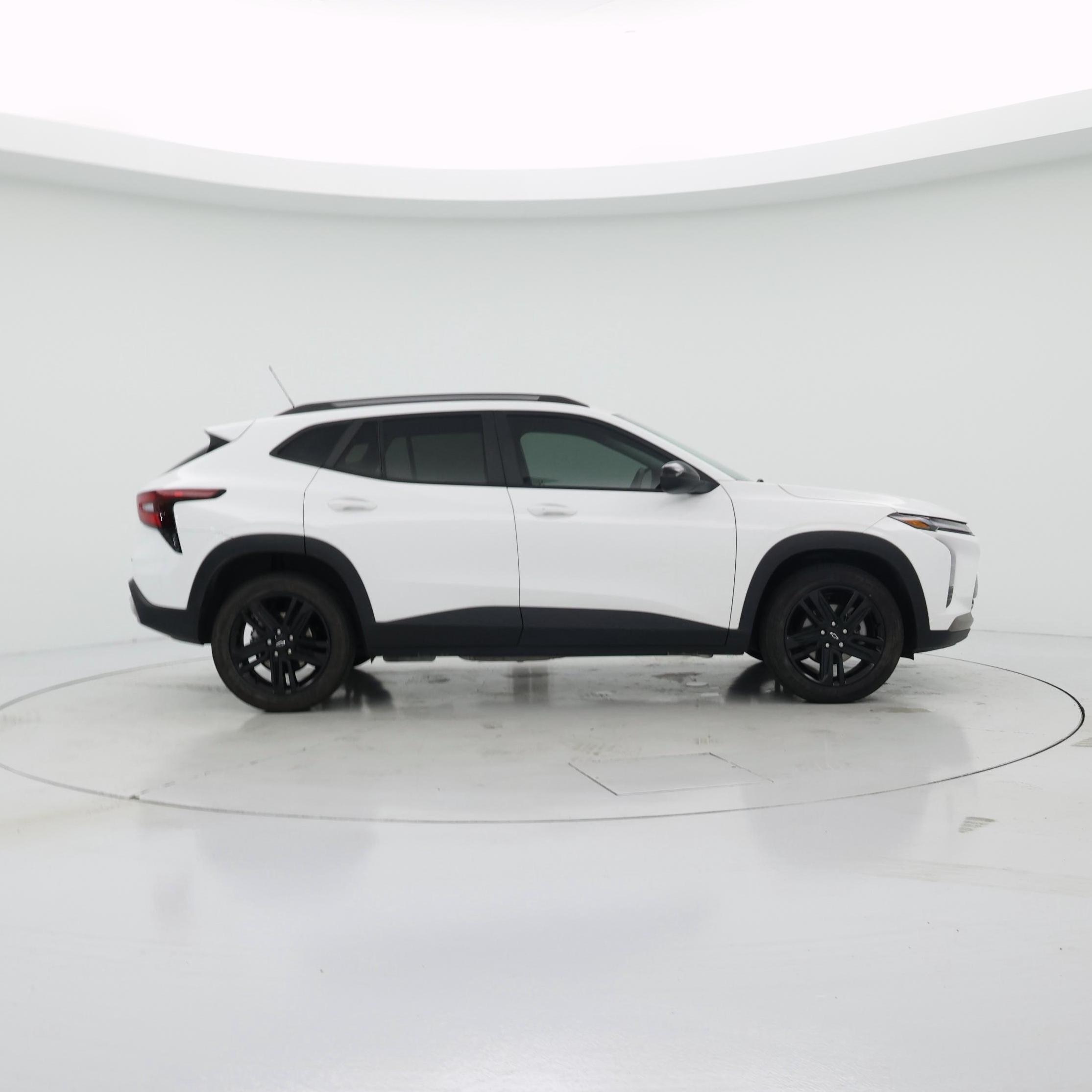 Thumbnail: 2025 Chevrolet Trax - 7