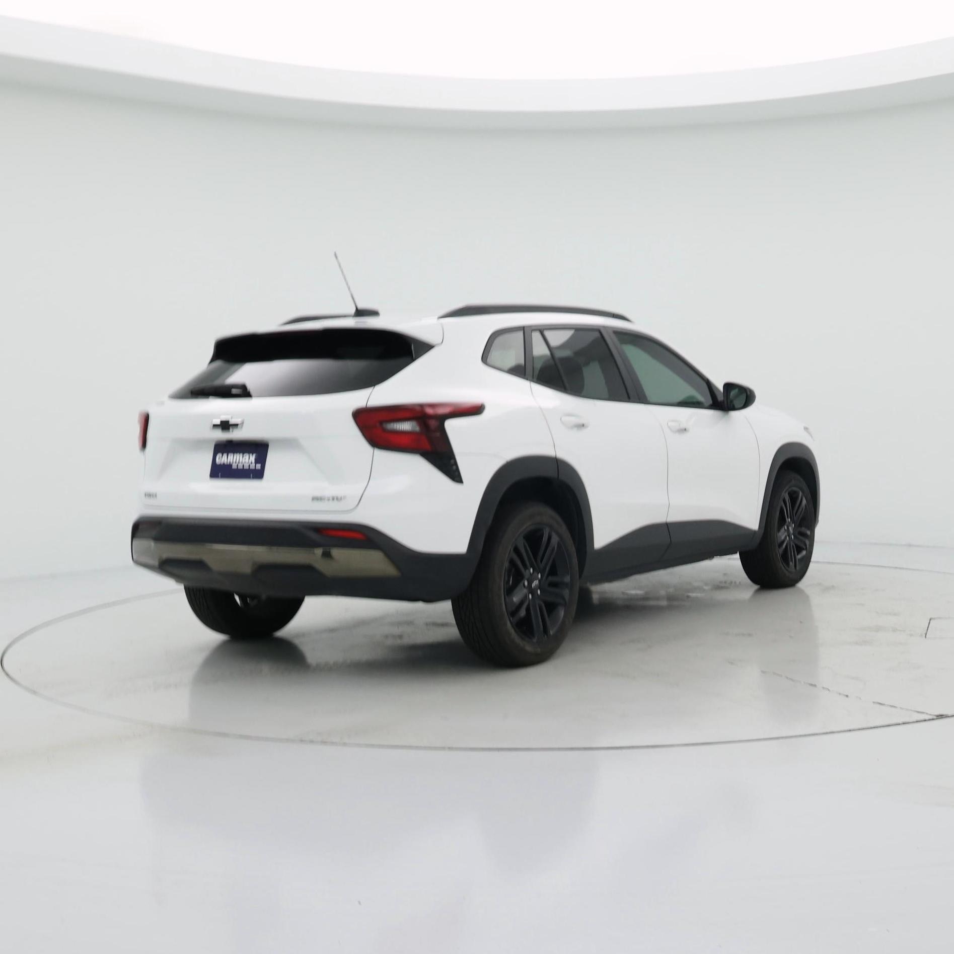 Thumbnail: 2025 Chevrolet Trax - 8