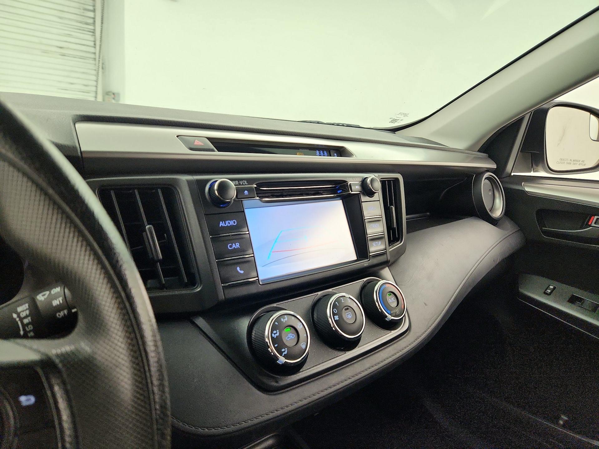 Thumbnail: 2017 Toyota RAV4 - 14