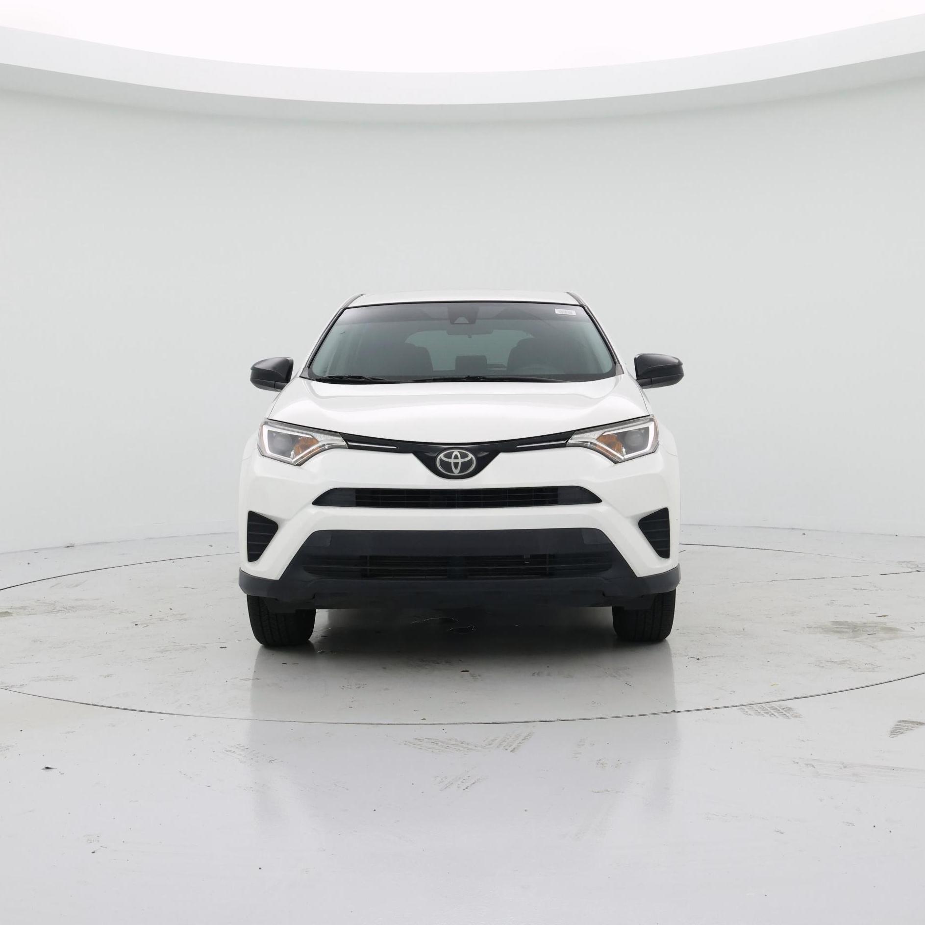 Thumbnail: 2017 Toyota RAV4 - 5