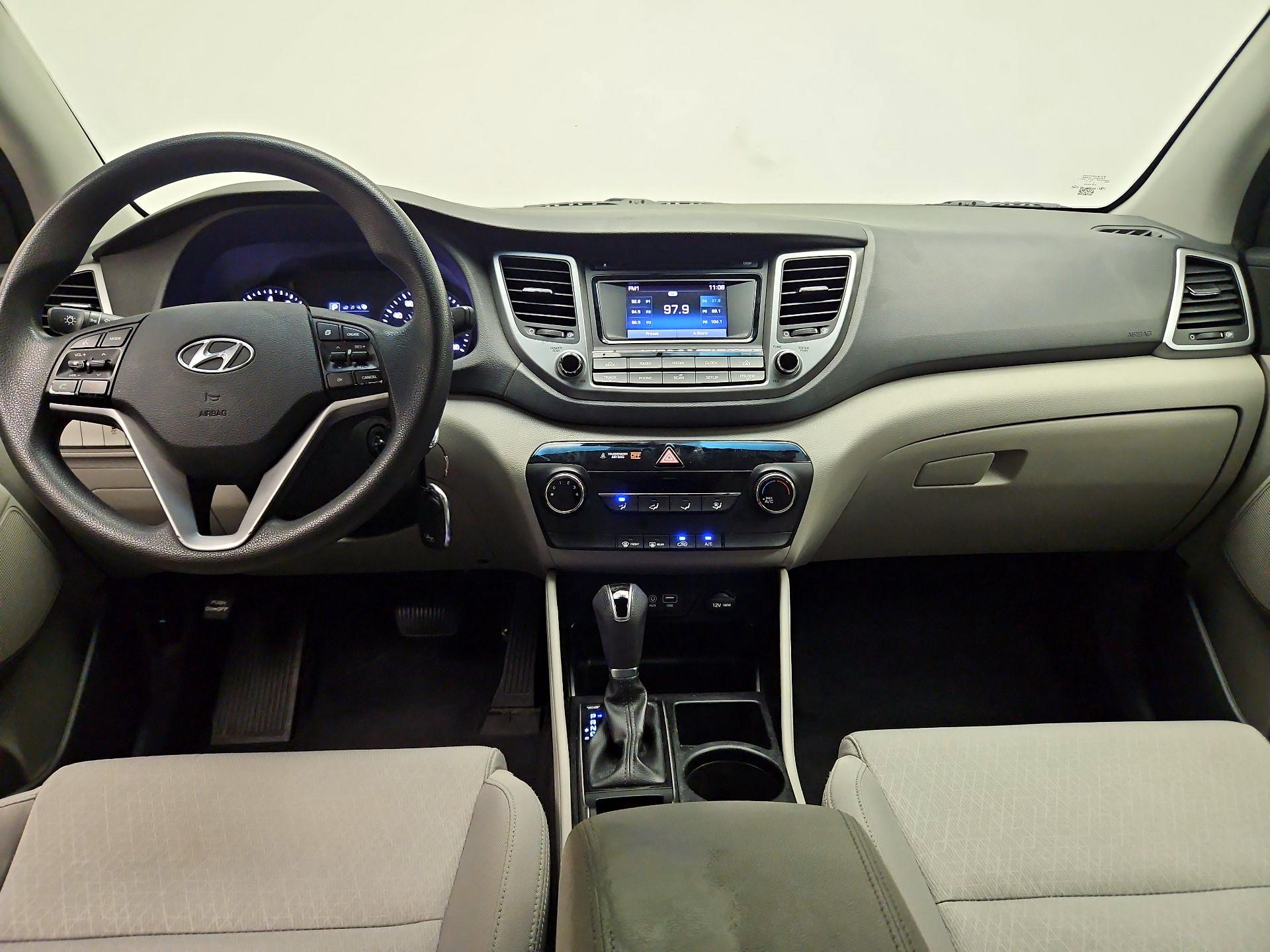 Thumbnail: 2017 Hyundai Tucson - 9