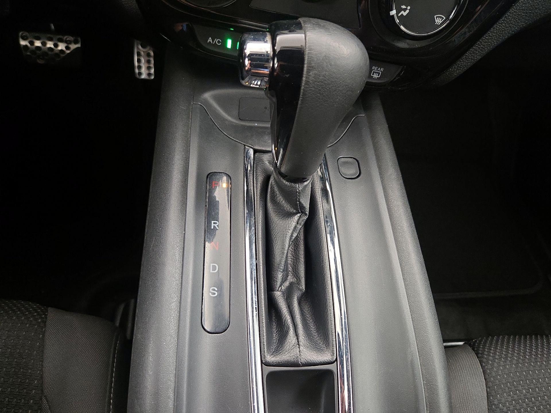 Thumbnail: 2021 Honda HR-V - 17