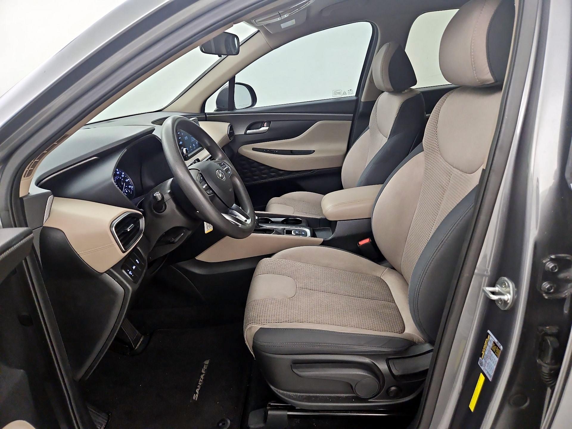 Thumbnail: 2020 Hyundai Santa Fe - 9