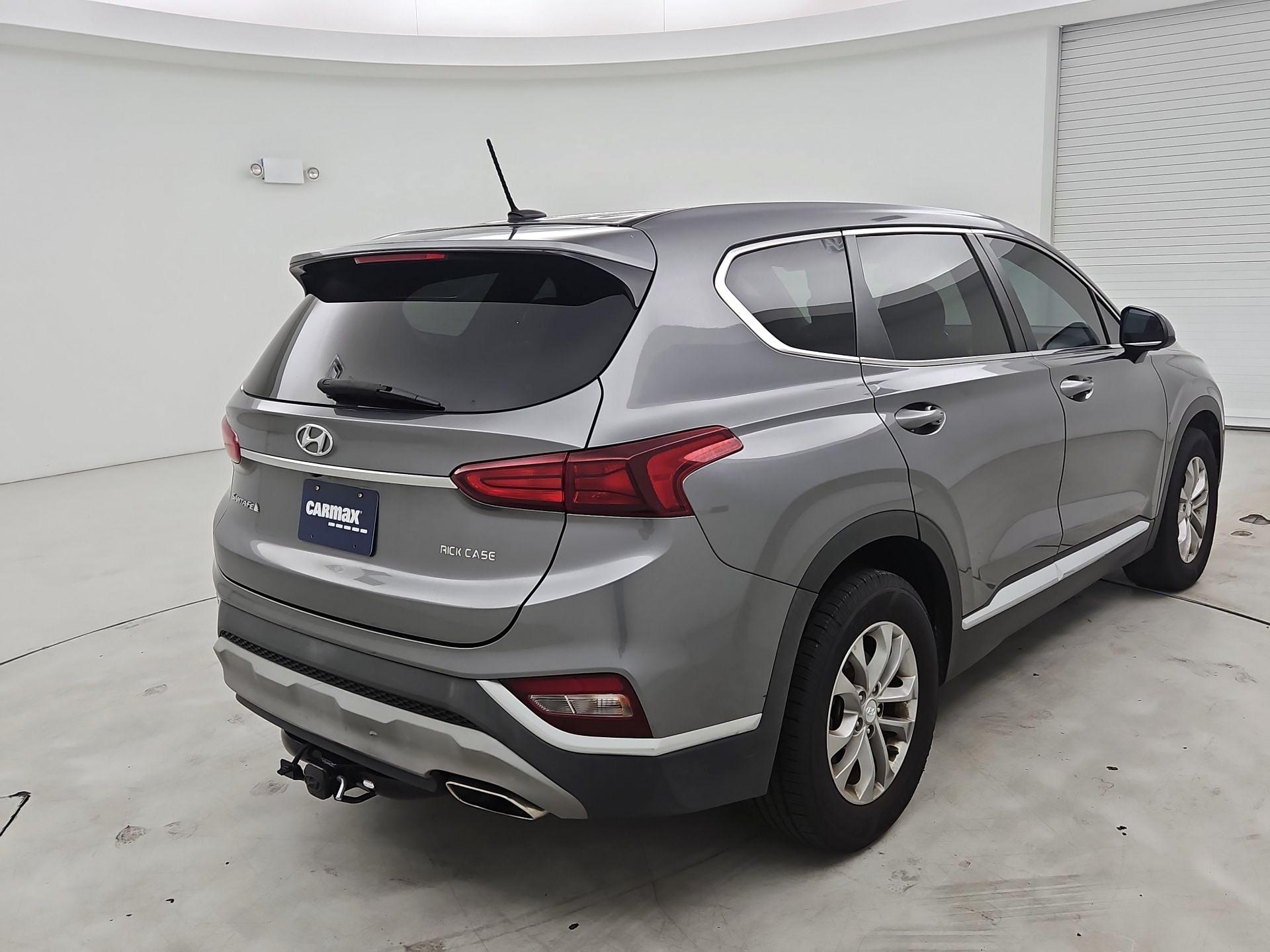 Thumbnail: 2020 Hyundai Santa Fe - 5