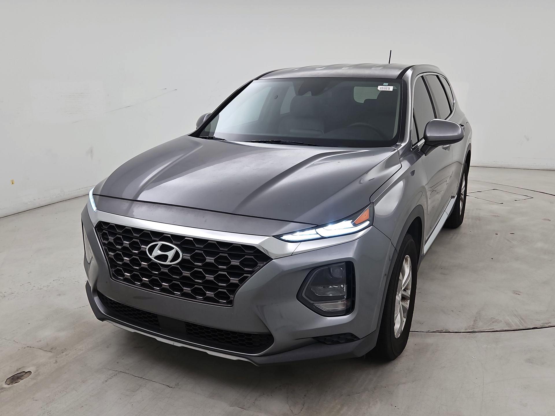 Thumbnail: 2020 Hyundai Santa Fe - 7