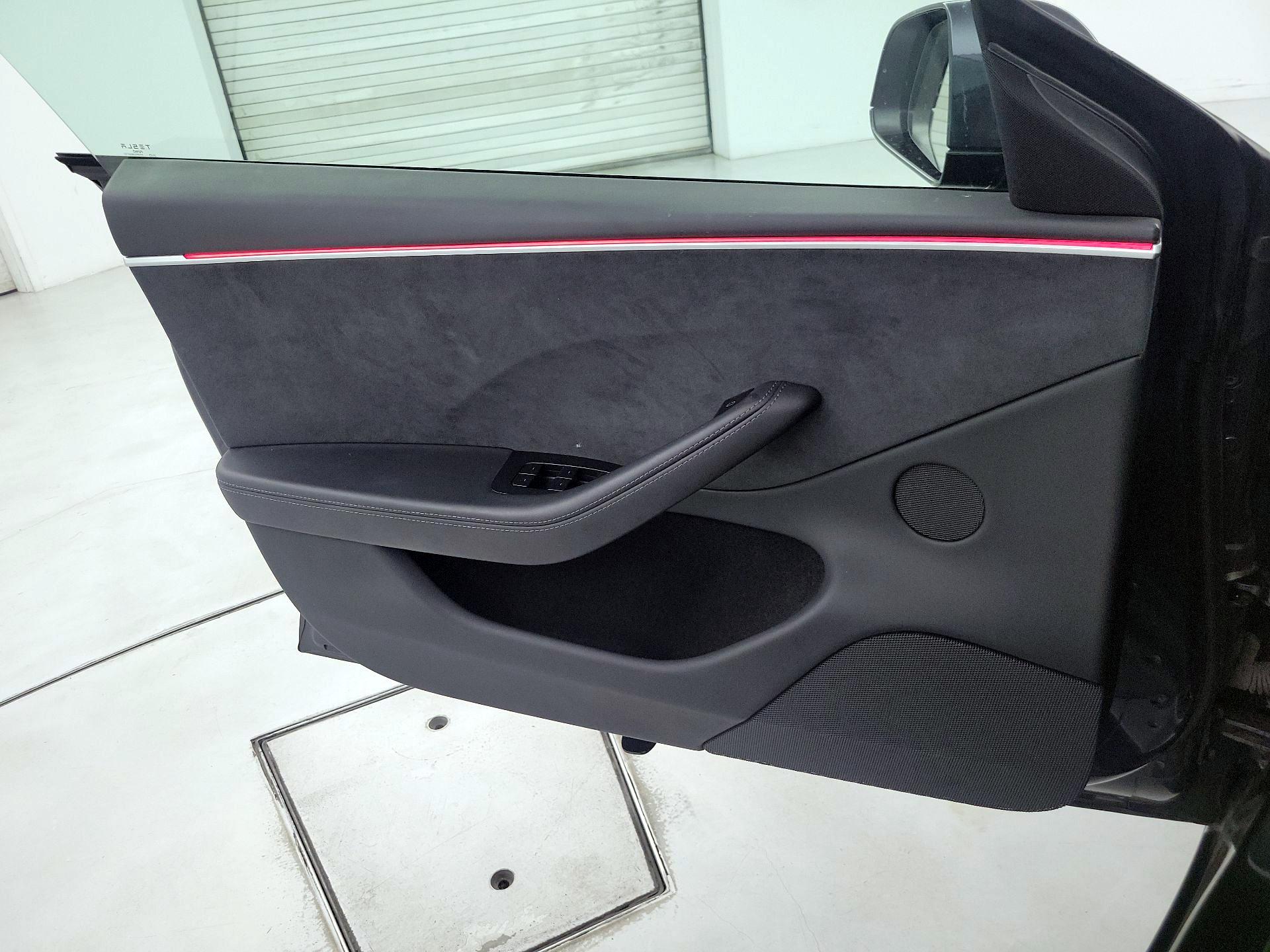 Thumbnail: 2024 Tesla Model 3 - 12