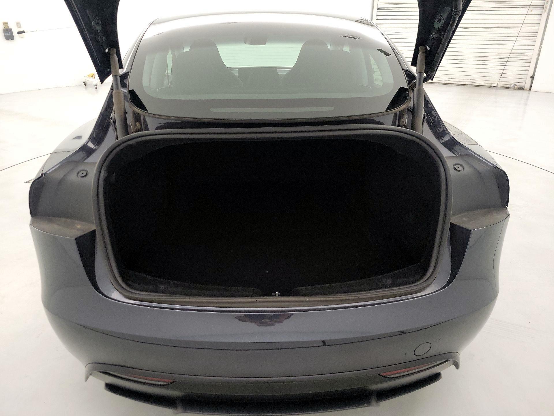 Thumbnail: 2024 Tesla Model 3 - 19