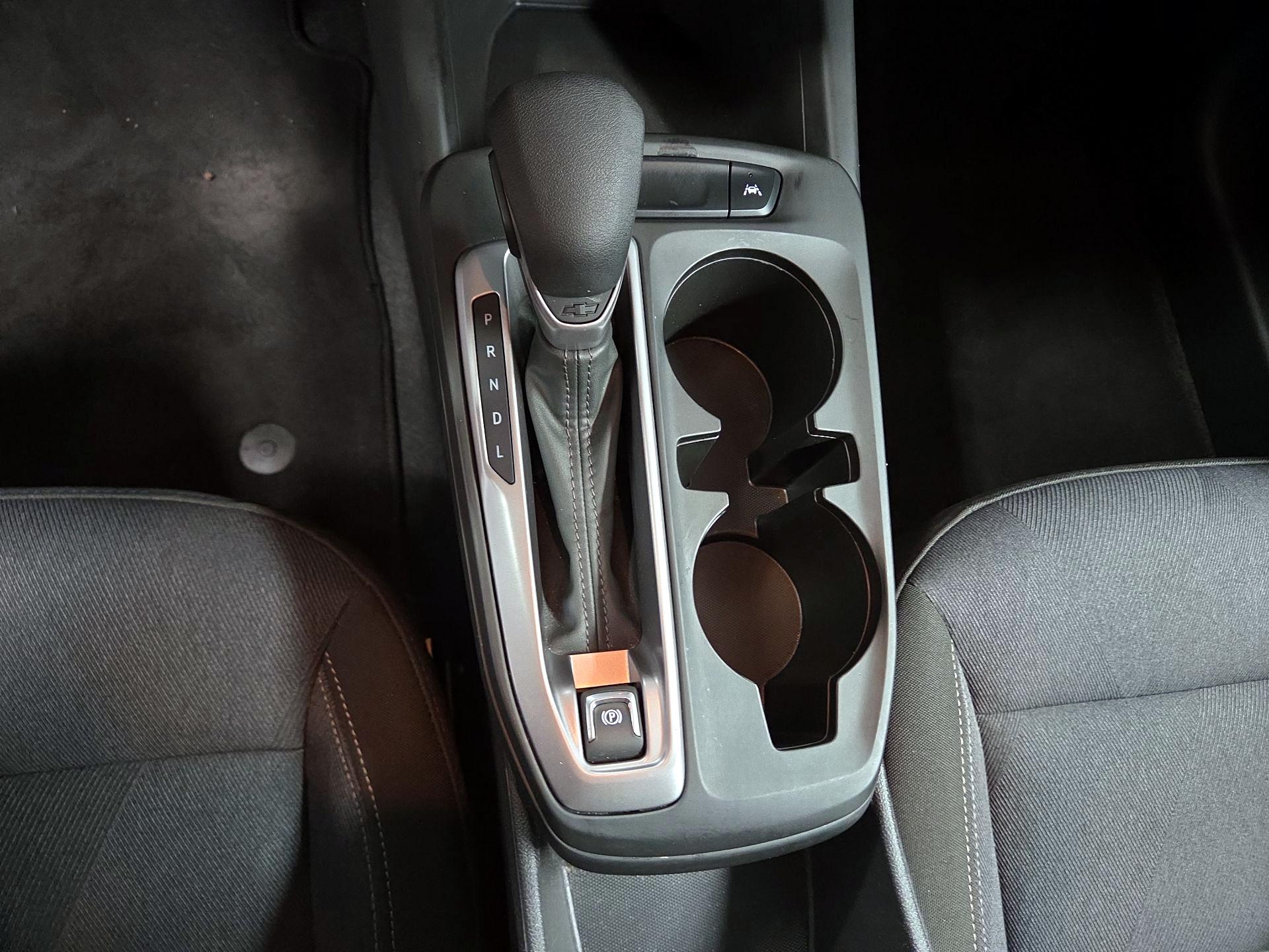 Thumbnail: 2025 Chevrolet Trax - 14