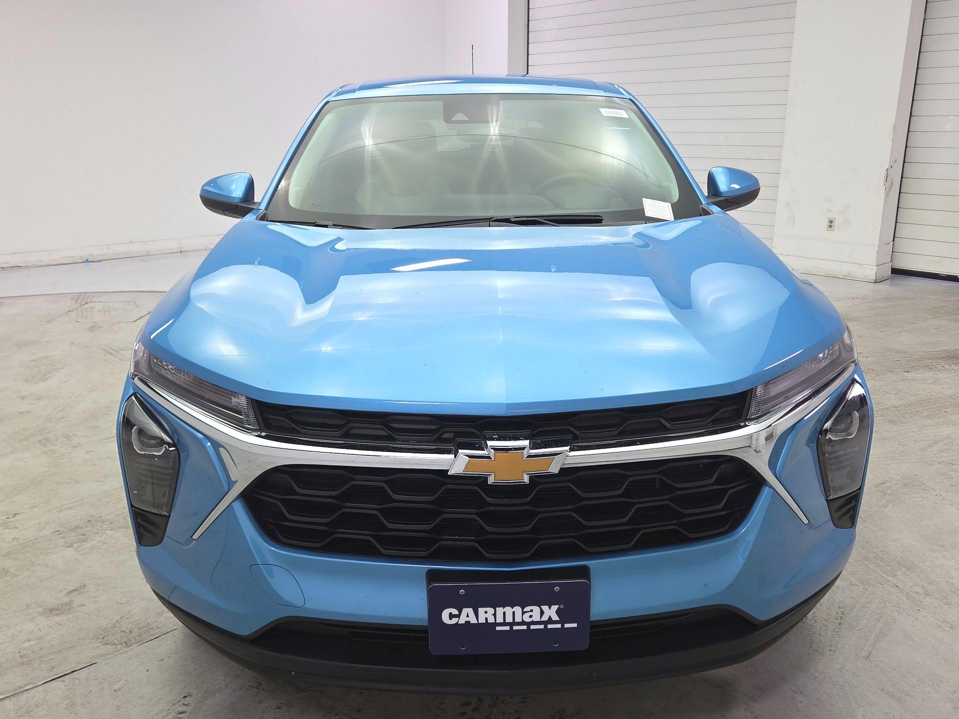 Thumbnail: 2025 Chevrolet Trax - 2
